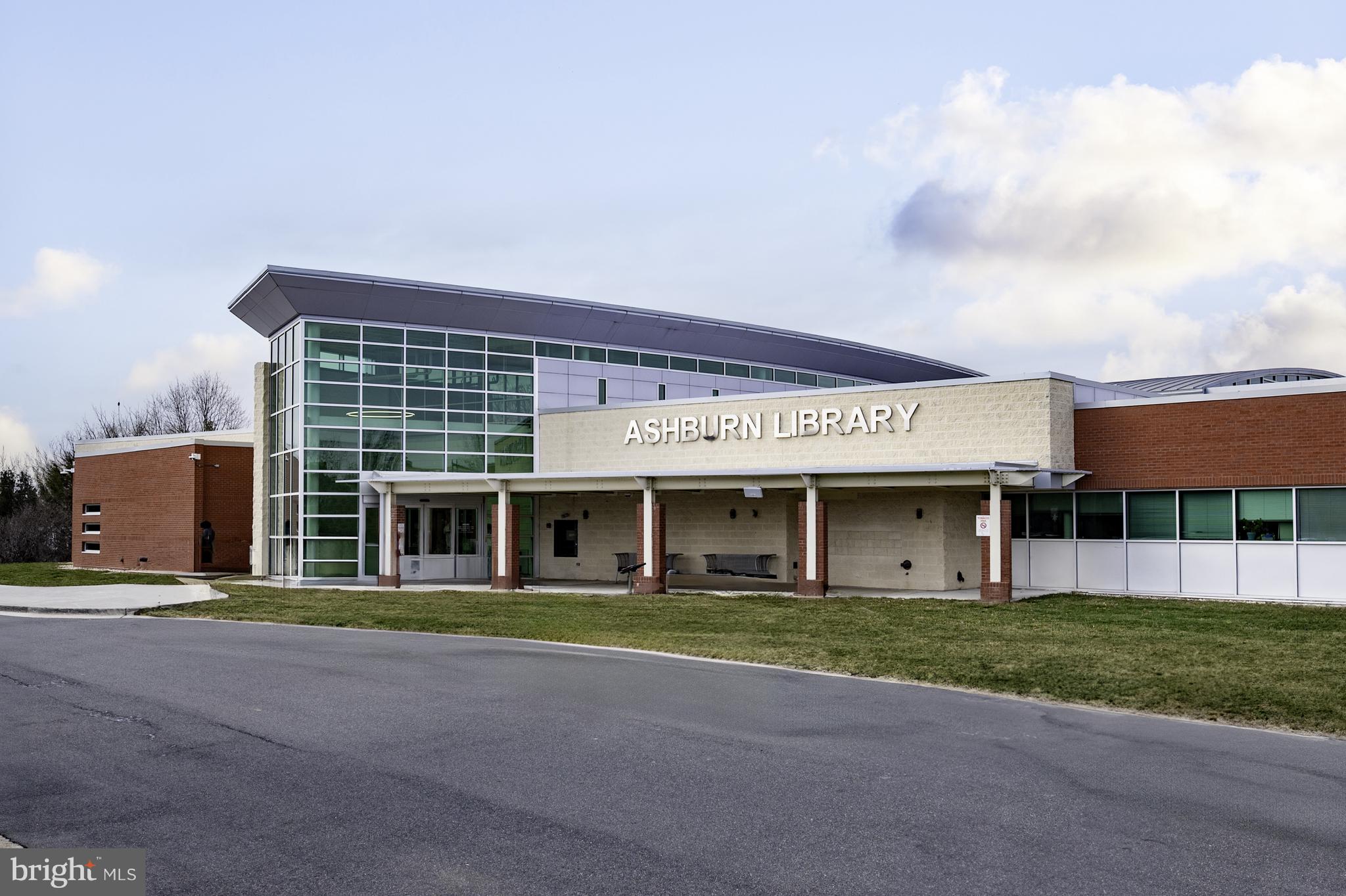 SOUTH GLEN - Residential