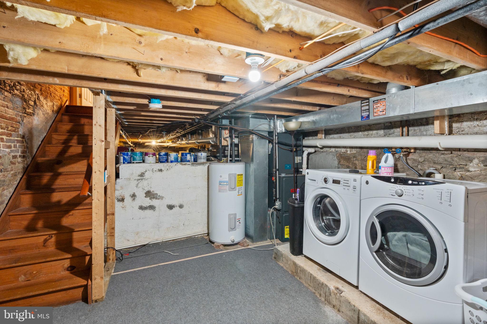 RIVERSIDE PARK - Residential