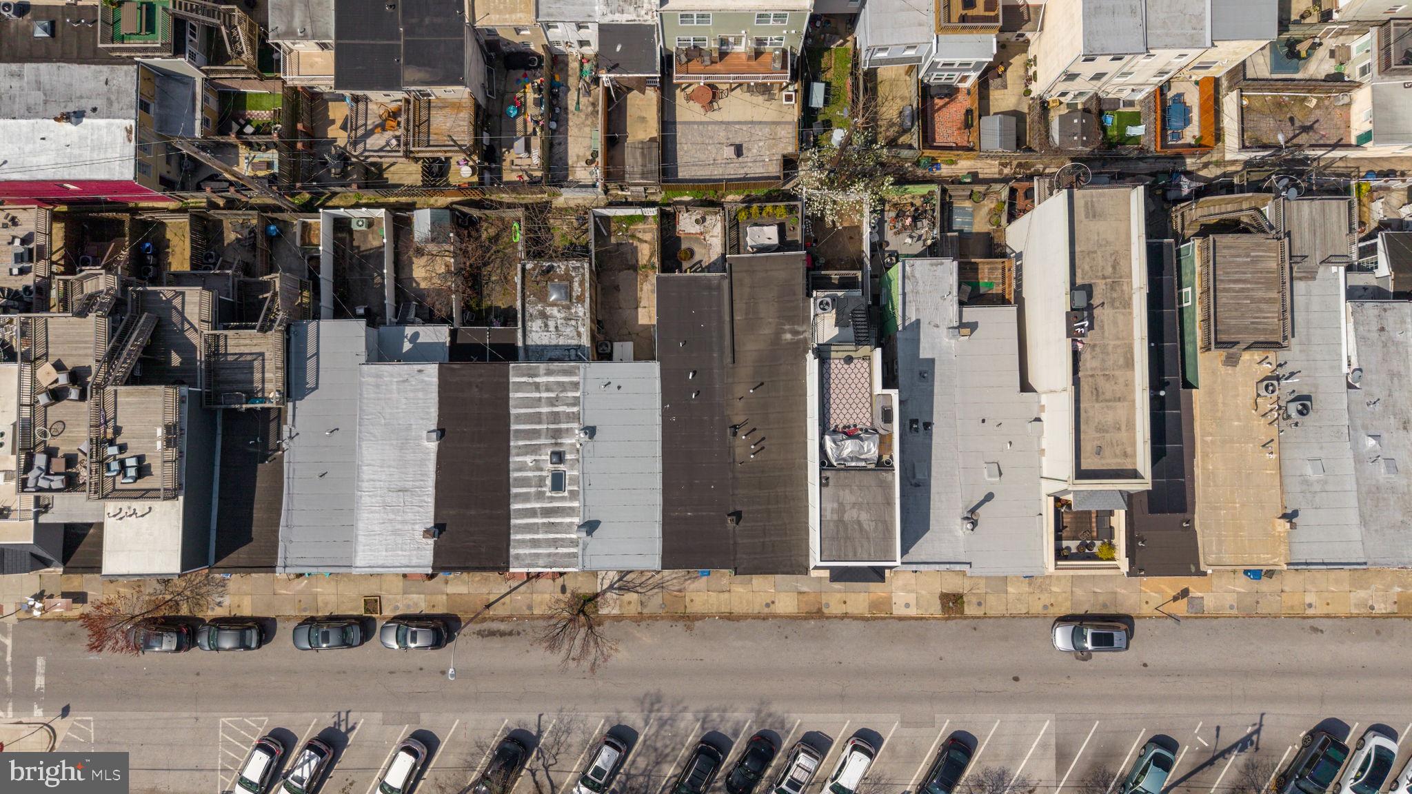 RIVERSIDE PARK - Residential