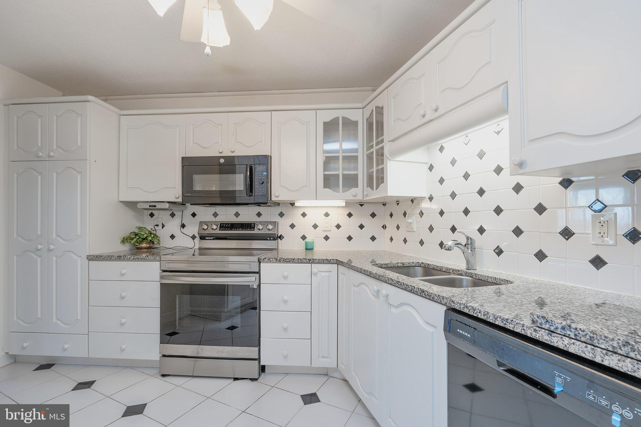 ROTONDA - Residential