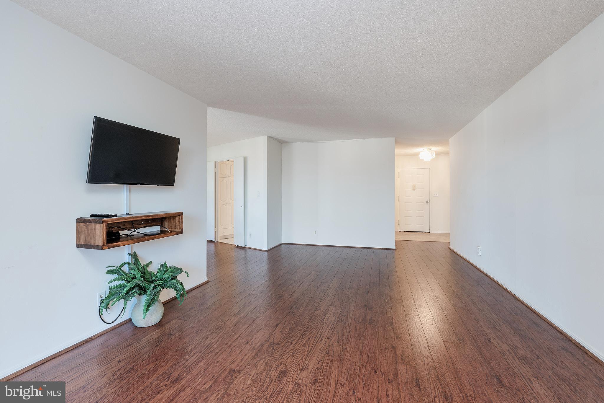 ROTONDA - Residential