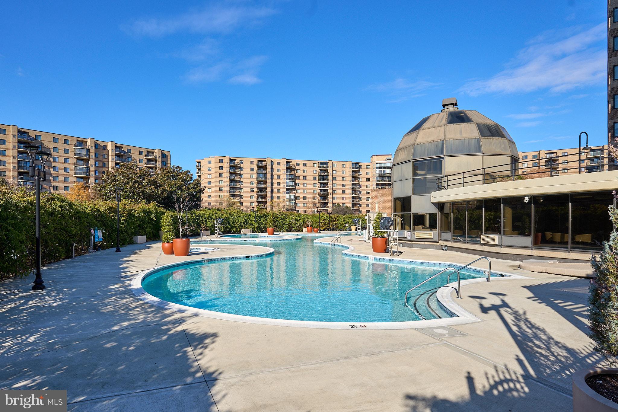 ROTONDA - Residential