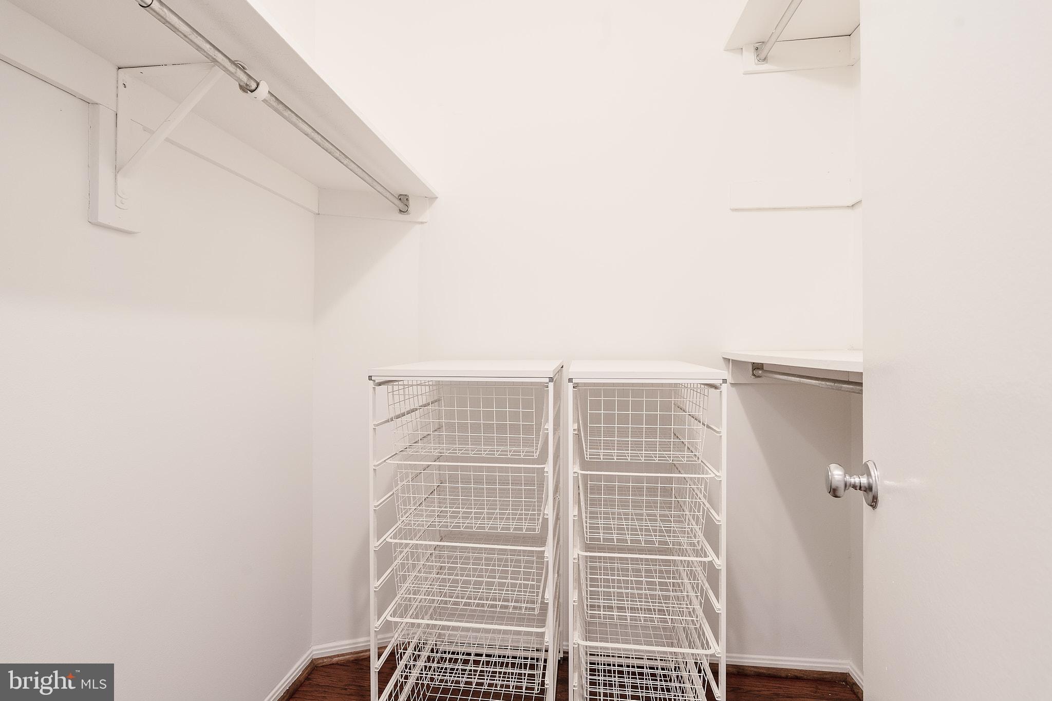 ROTONDA - Residential