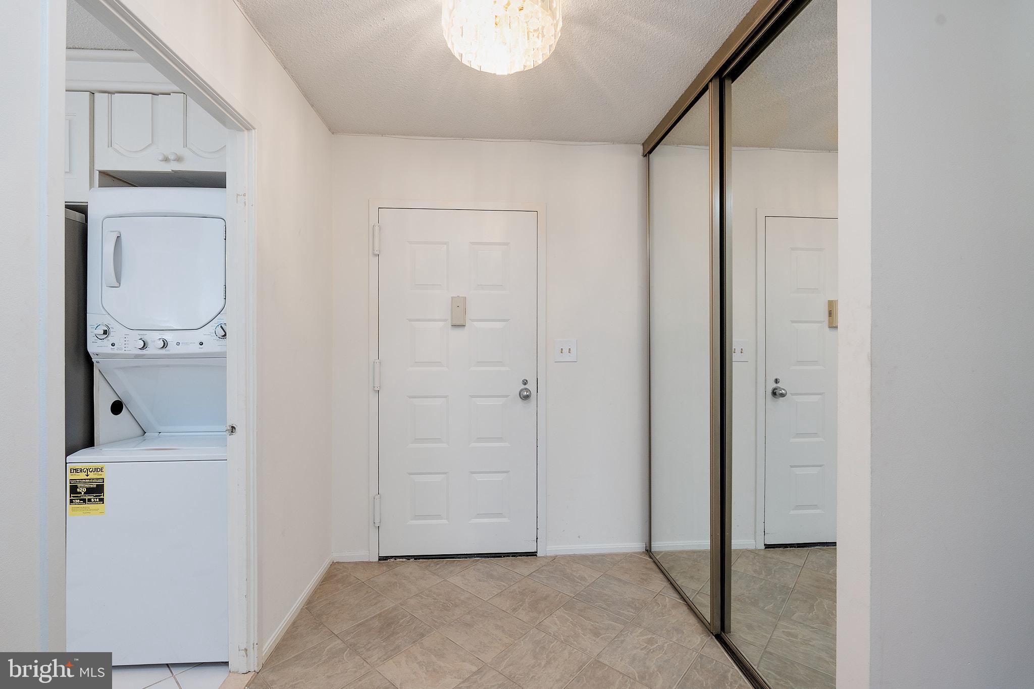 ROTONDA - Residential