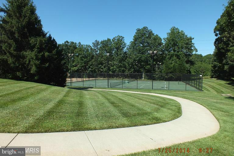 KINGSTOWNE - Residential Lease