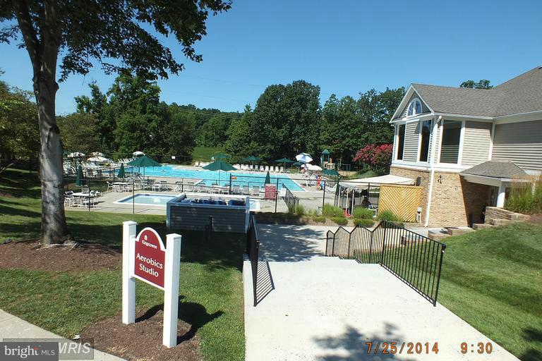 KINGSTOWNE - Residential Lease