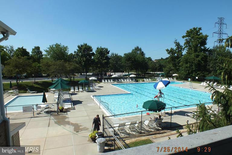 KINGSTOWNE - Residential Lease