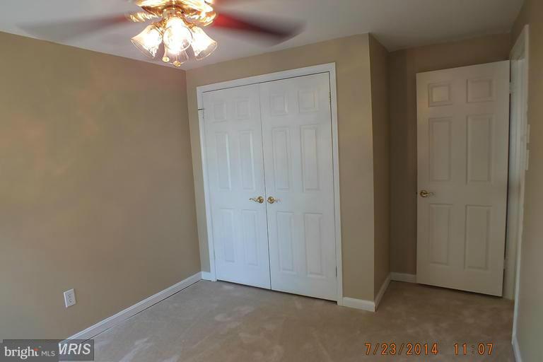 KINGSTOWNE - Residential Lease