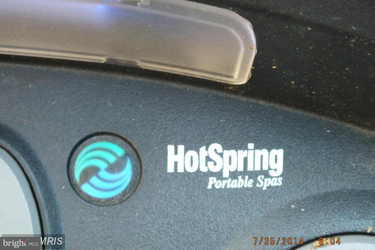 KINGSTOWNE - Residential Lease