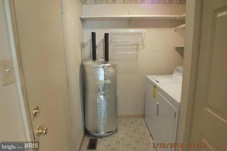 KINGSTOWNE - Residential Lease