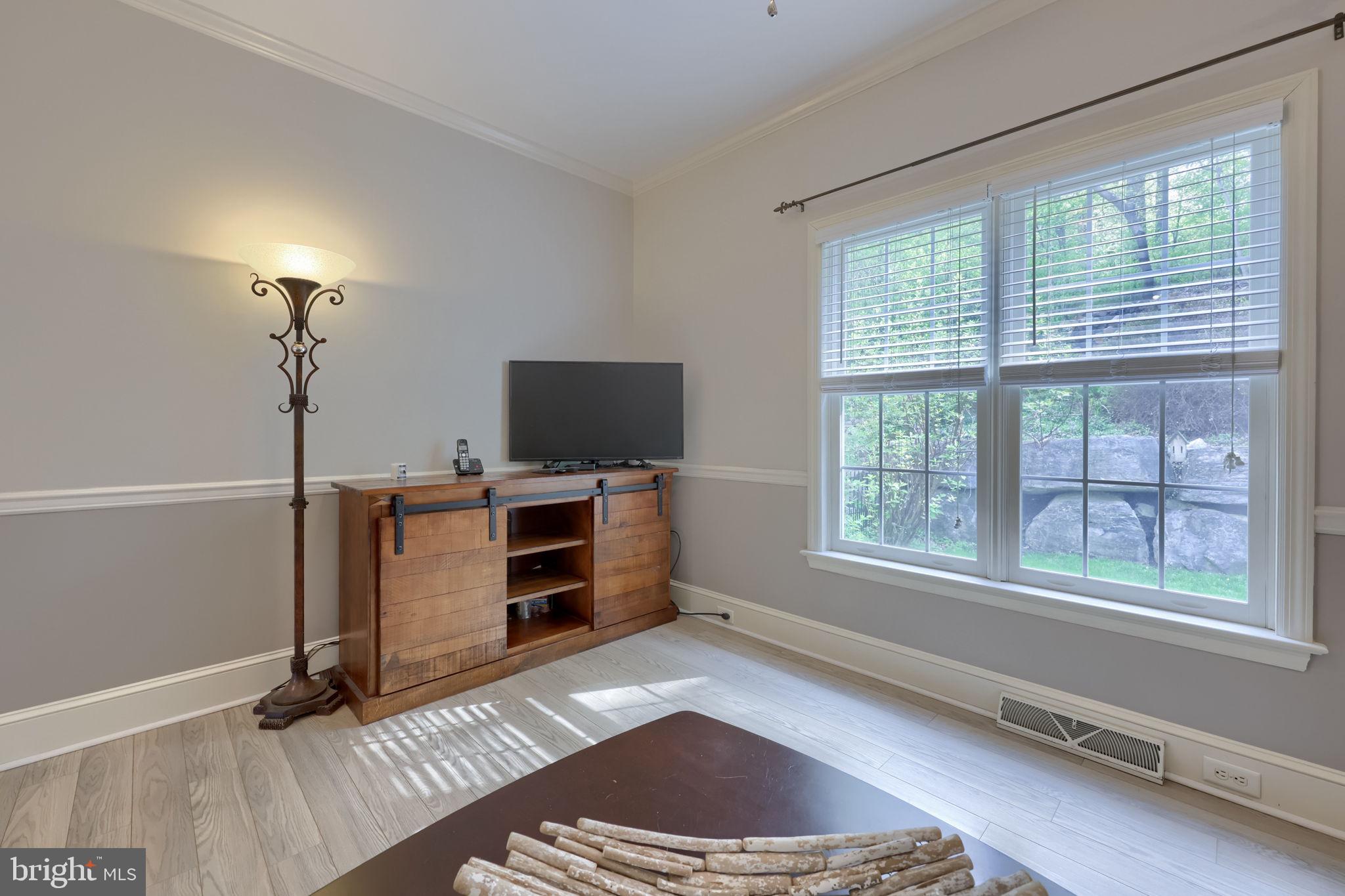 THE MEADOWS - Residential