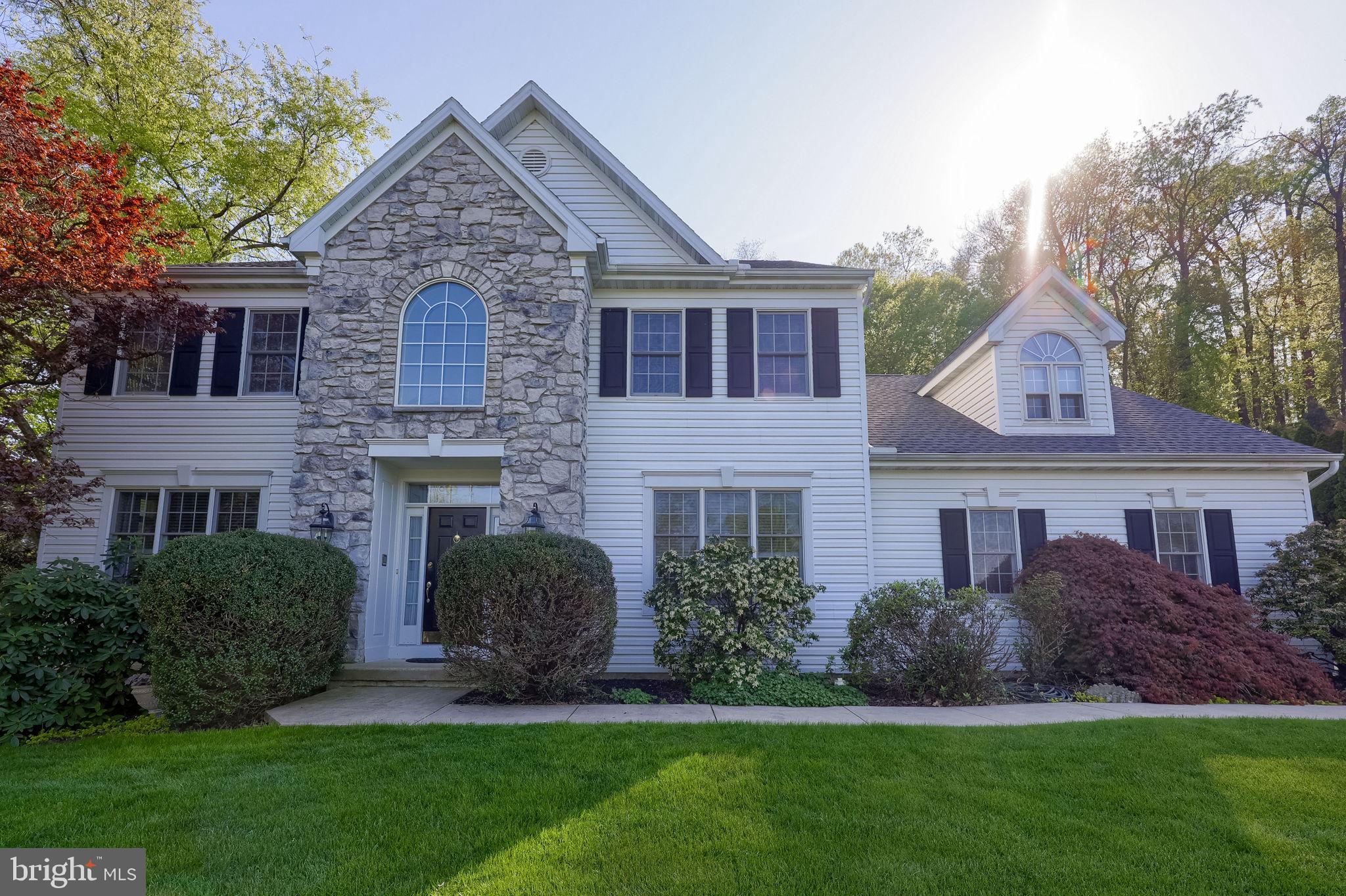 THE MEADOWS - Residential