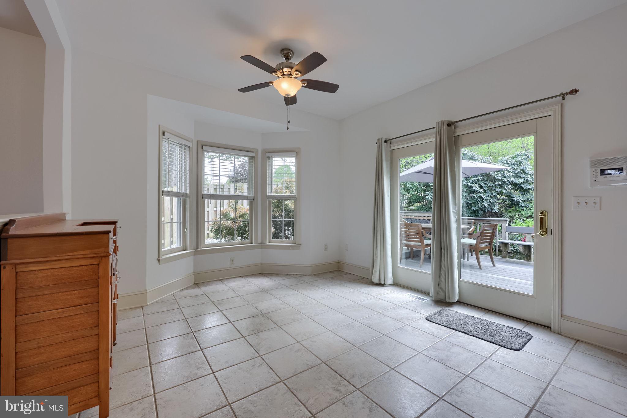 THE MEADOWS - Residential
