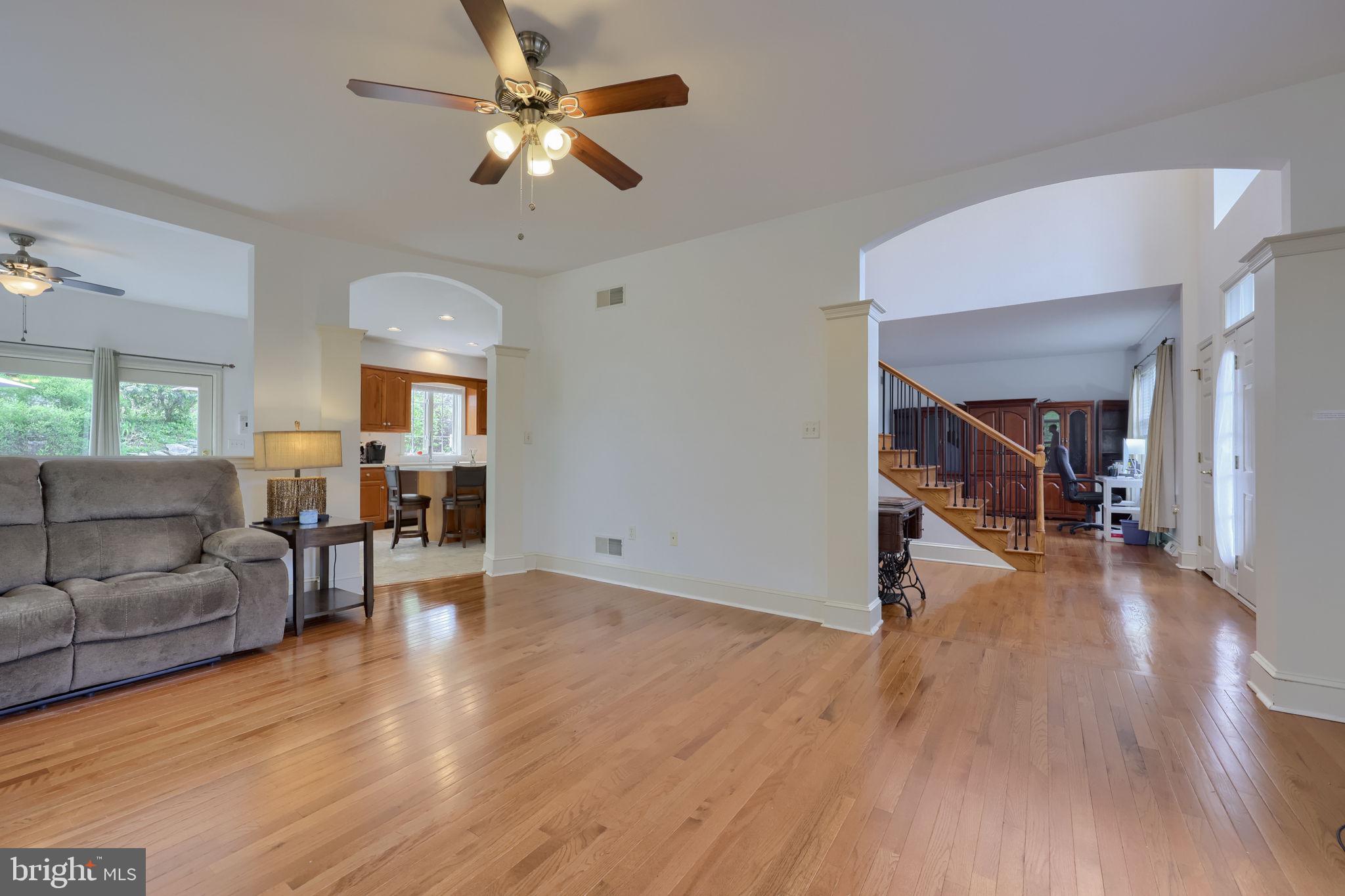 THE MEADOWS - Residential