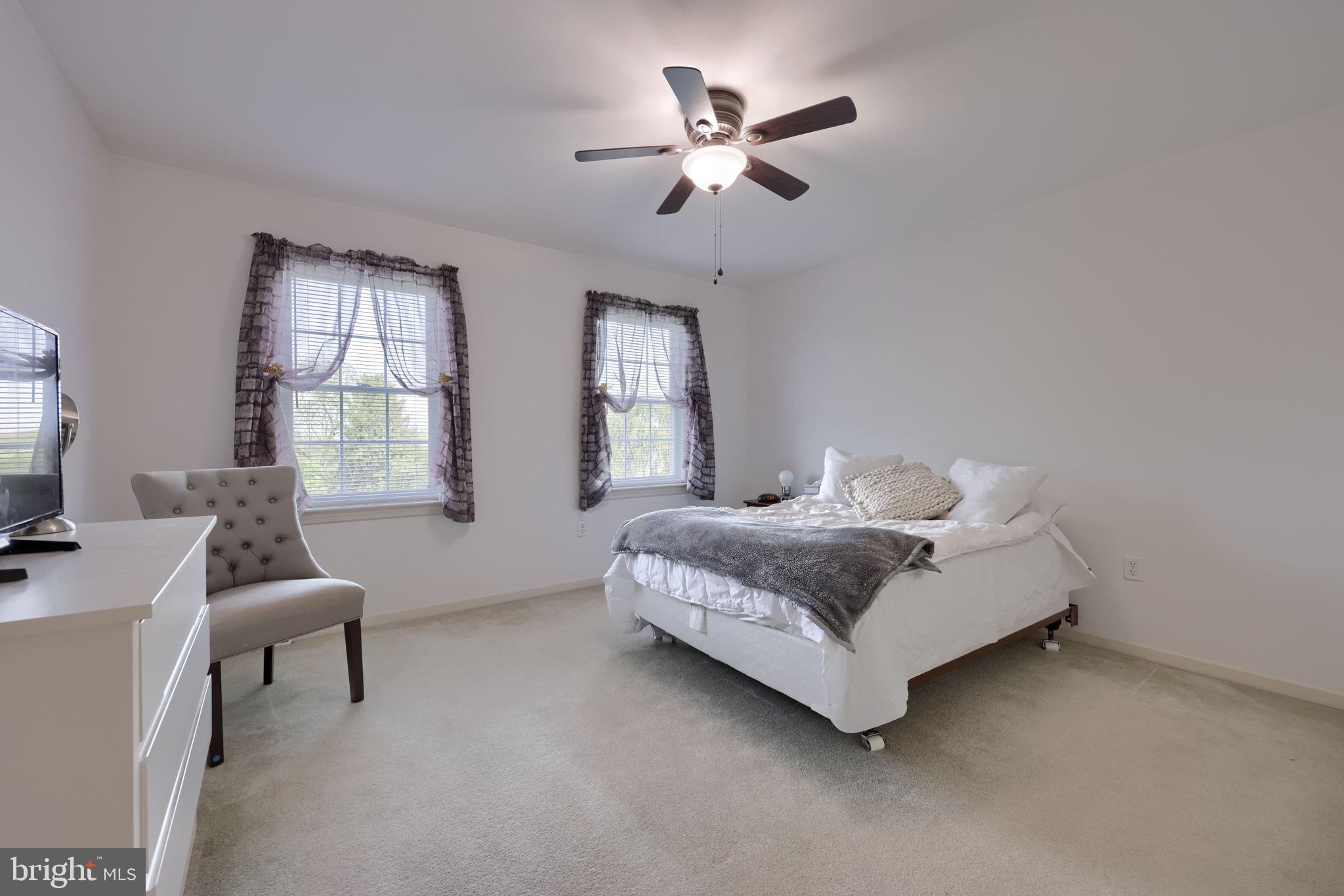 THE MEADOWS - Residential