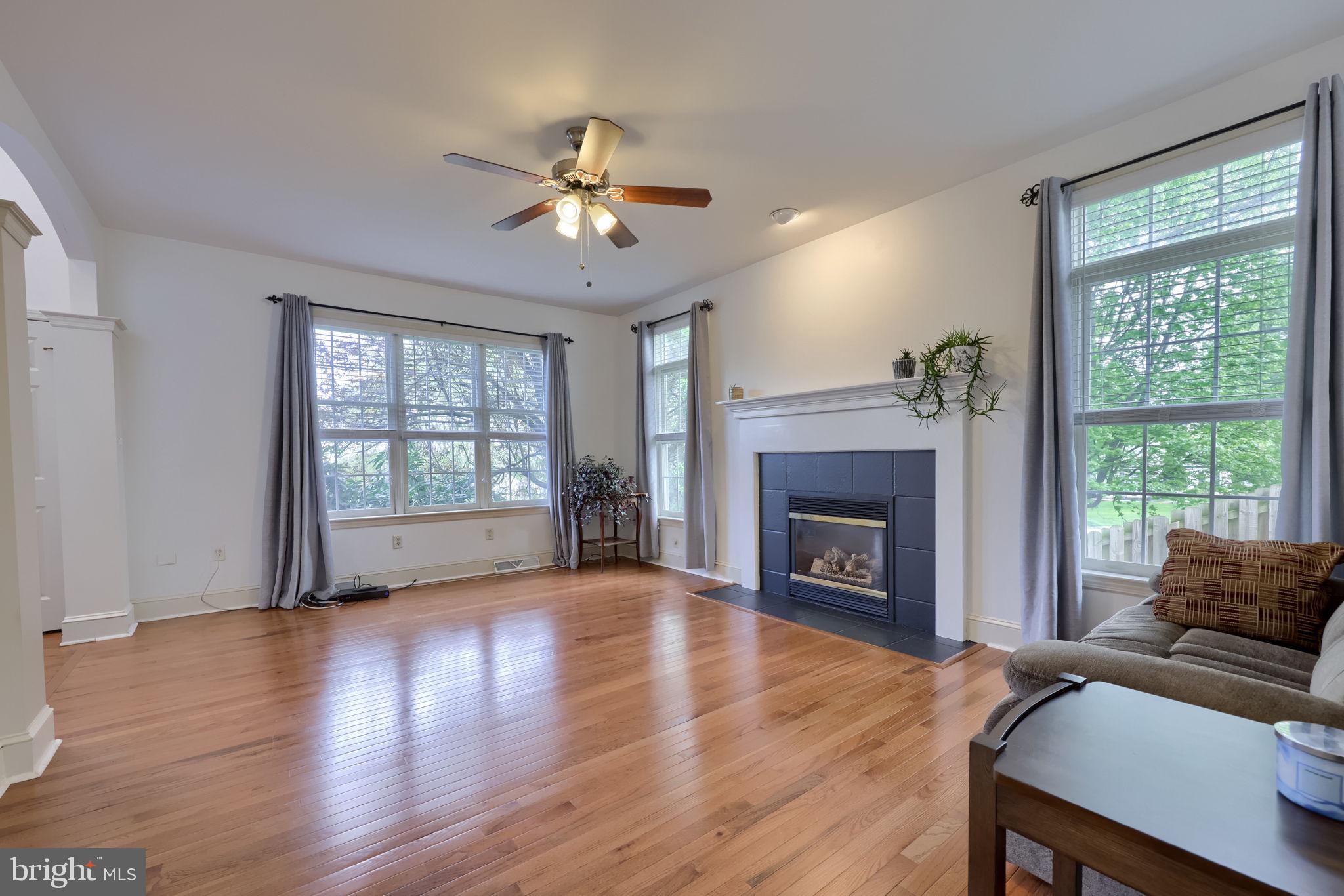 THE MEADOWS - Residential