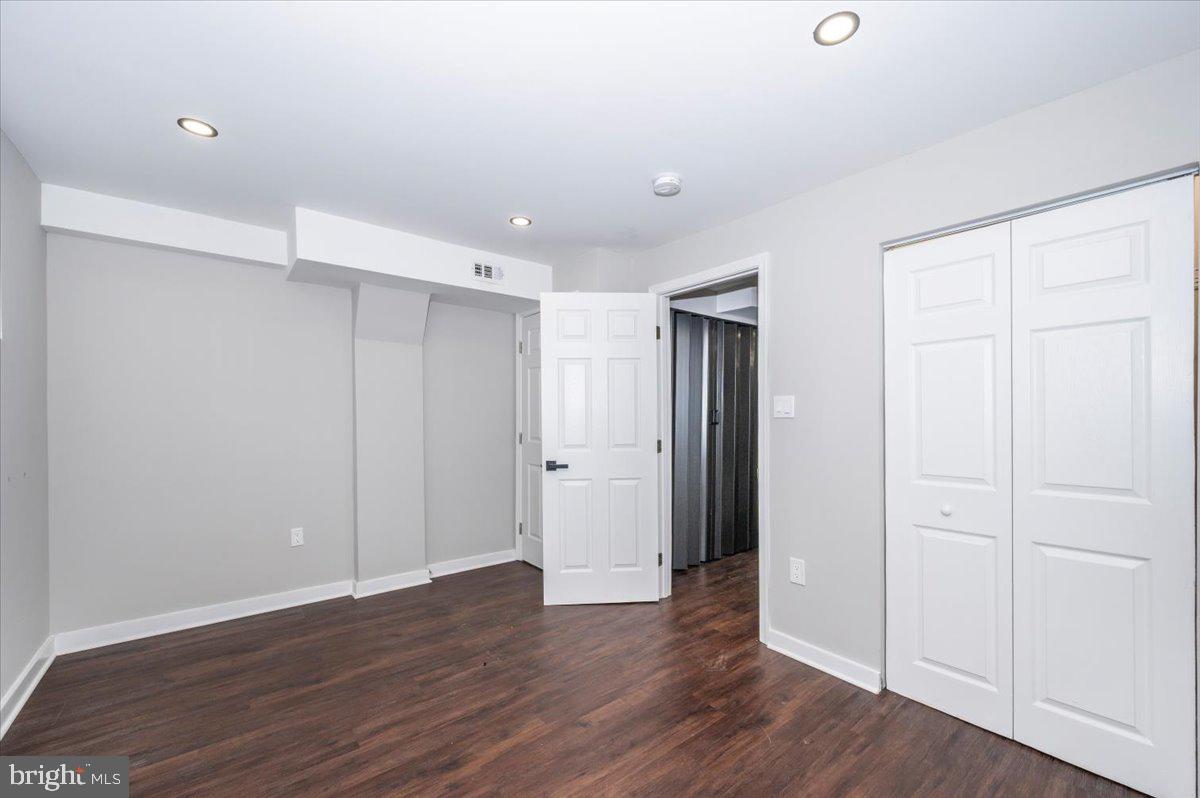 SUNNYSIDE - Residential