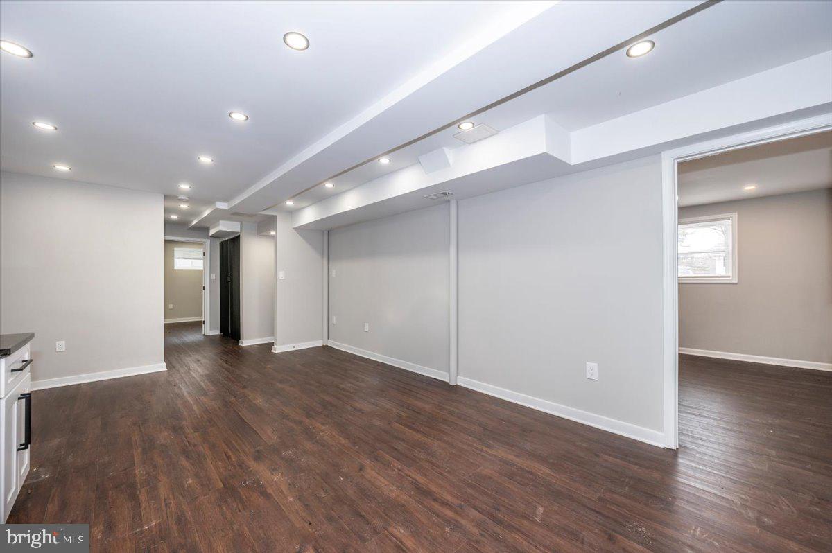 SUNNYSIDE - Residential