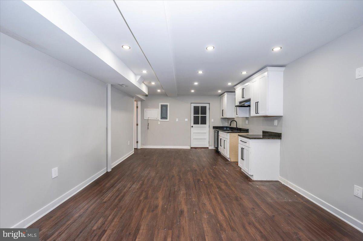 SUNNYSIDE - Residential