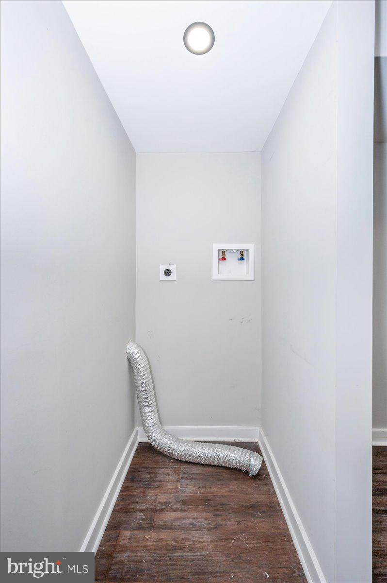 SUNNYSIDE - Residential