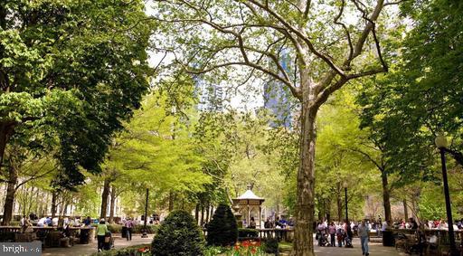 RITTENHOUSE SQUARE - Residential