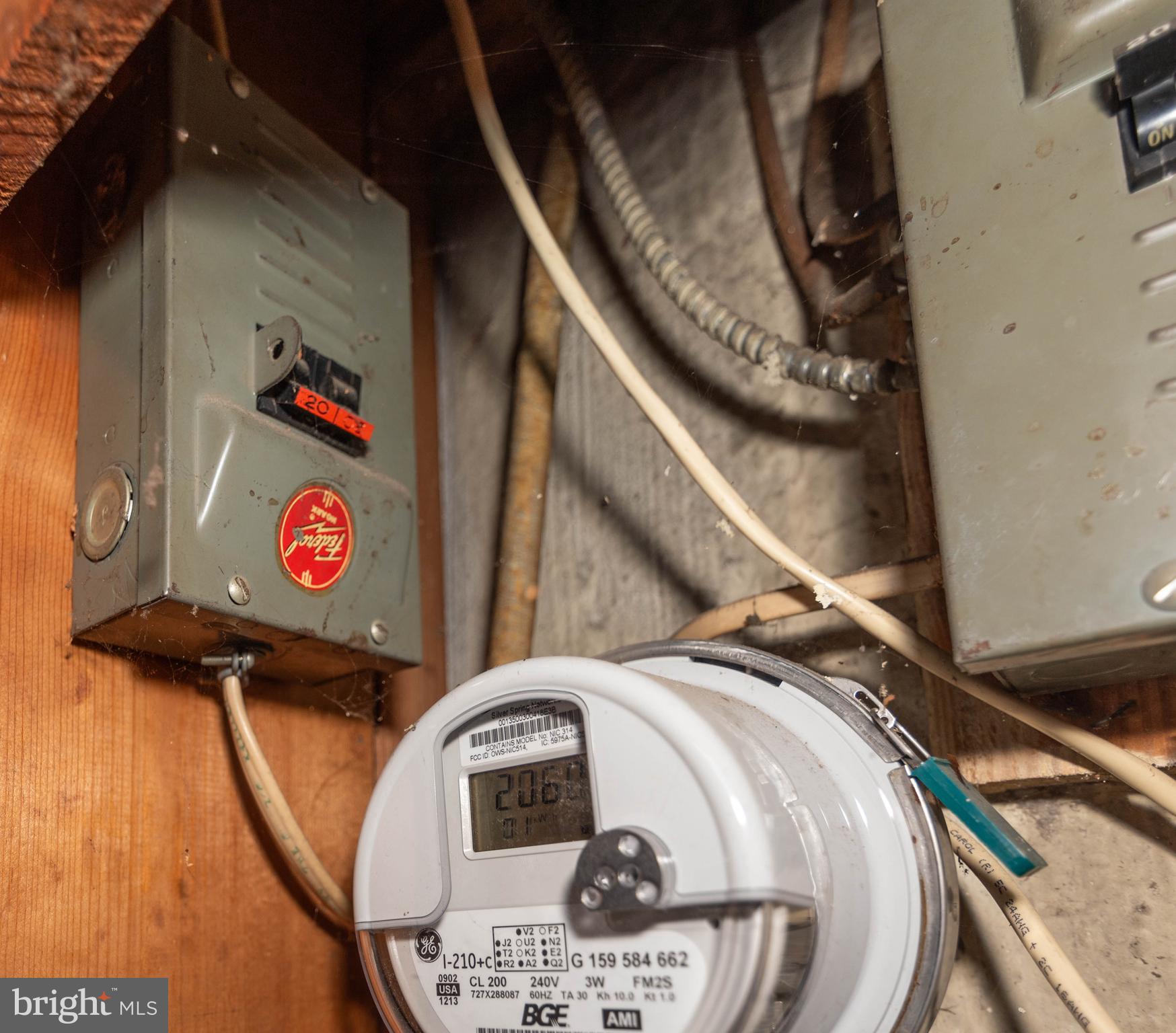 EASTWOOD - Residential