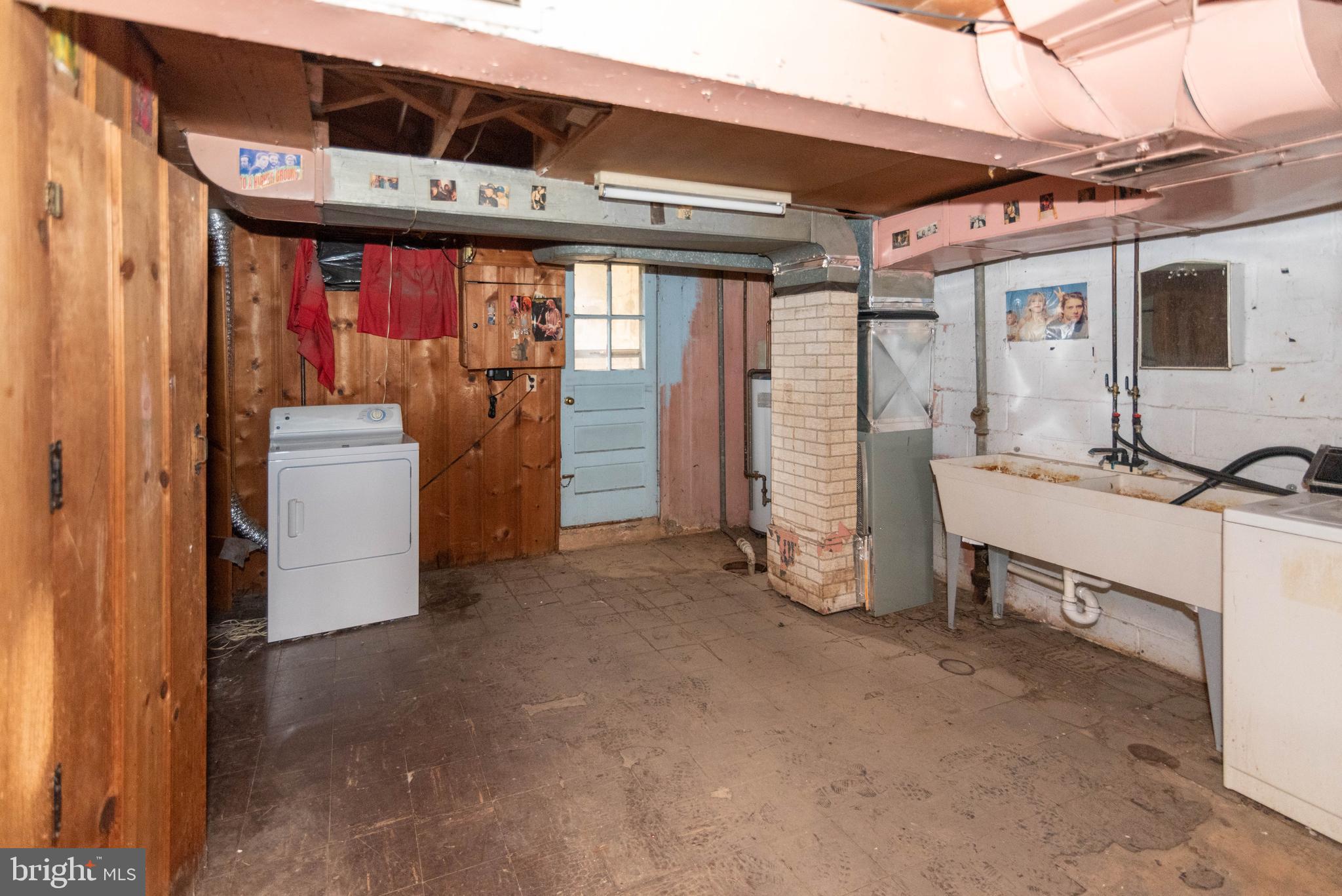 EASTWOOD - Residential