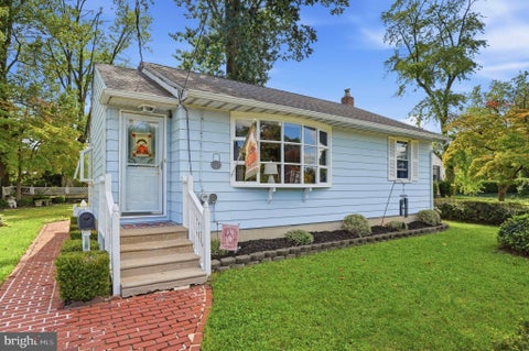 Photo of 513 Kings Highway S, CHERRY HILL, NJ 08034 (MLS # NJCD2127604)