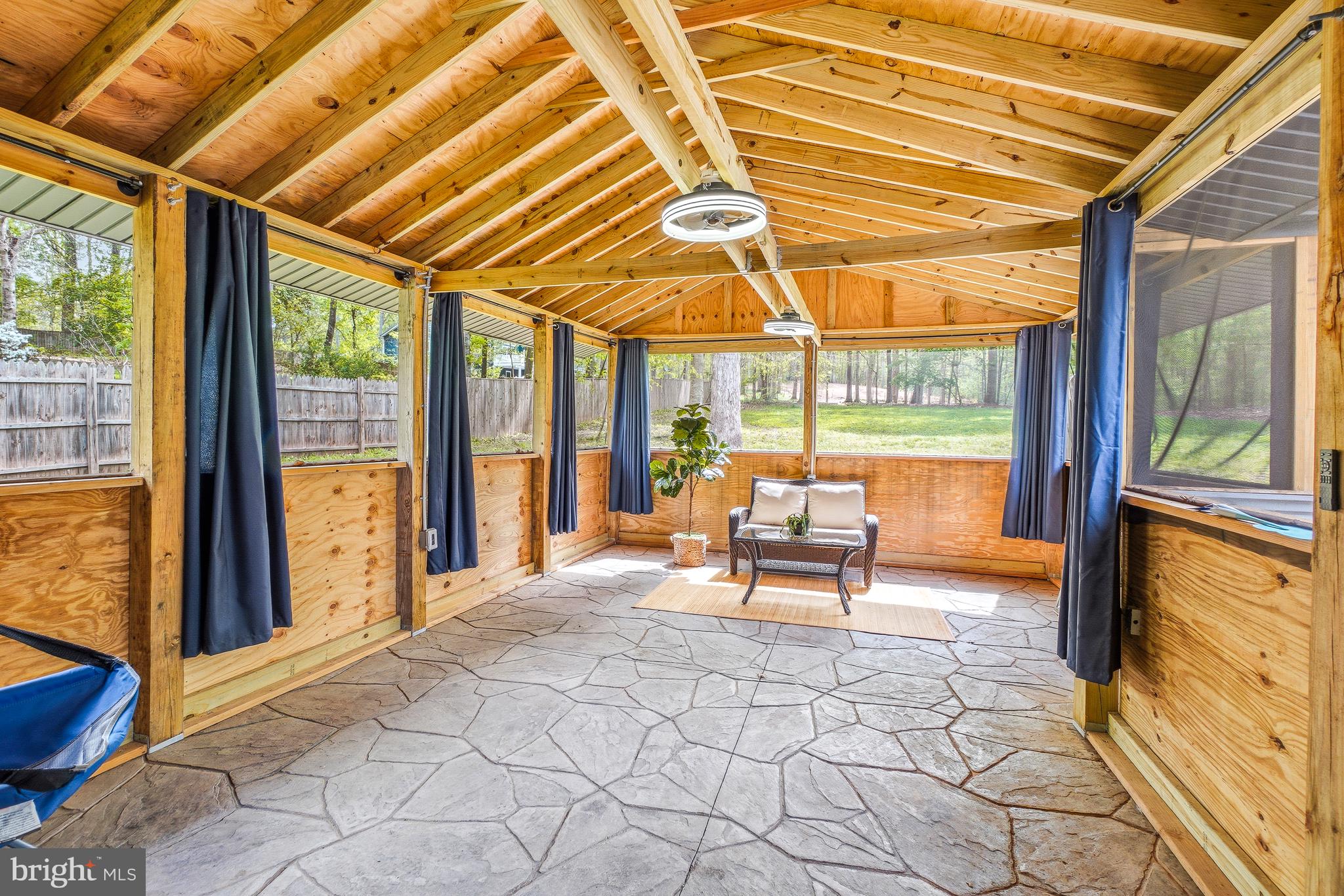 BRADLEY FOREST - Residential