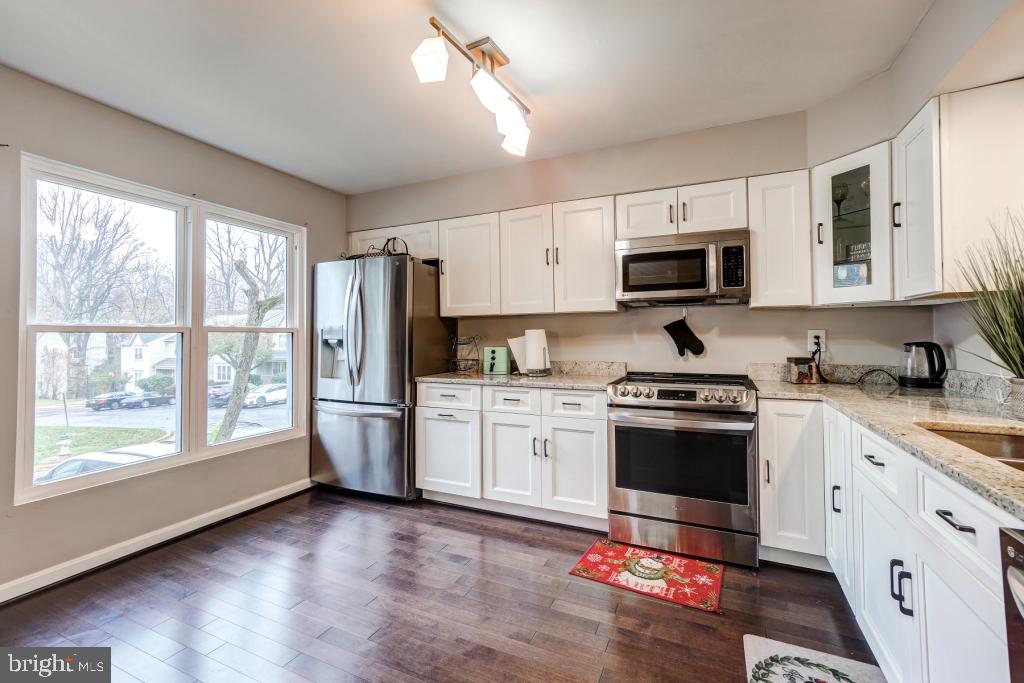 NORTHWOOD PARK VIEW - Residential Lease