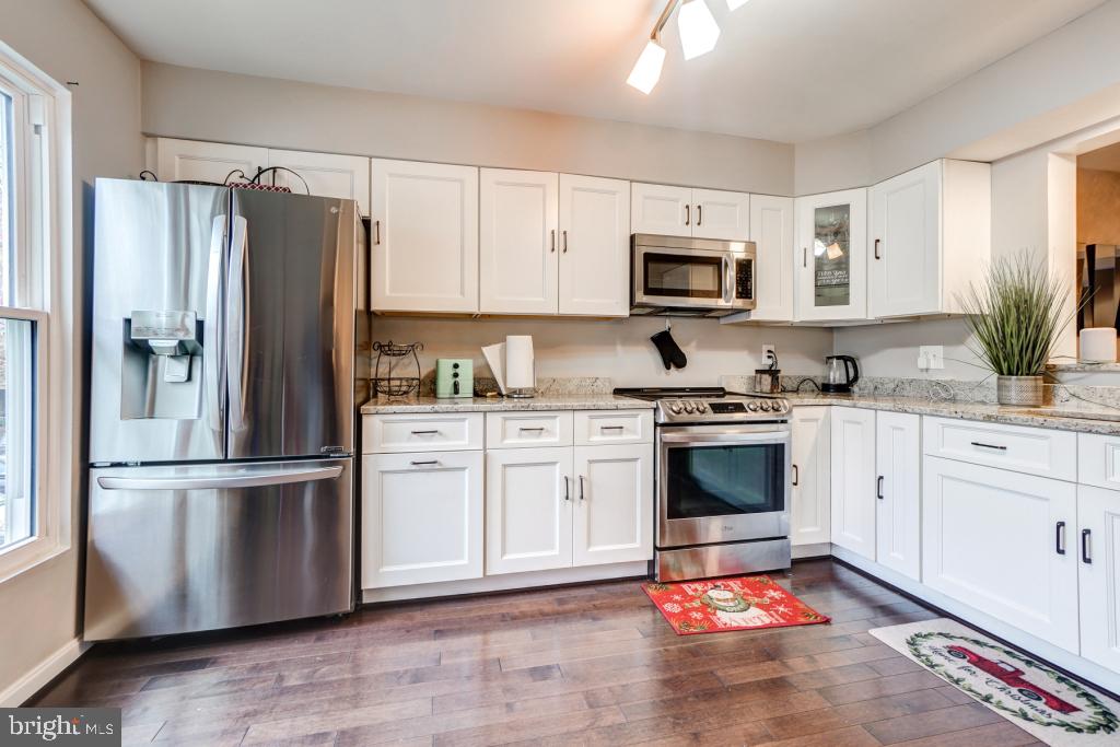 NORTHWOOD PARK VIEW - Residential Lease