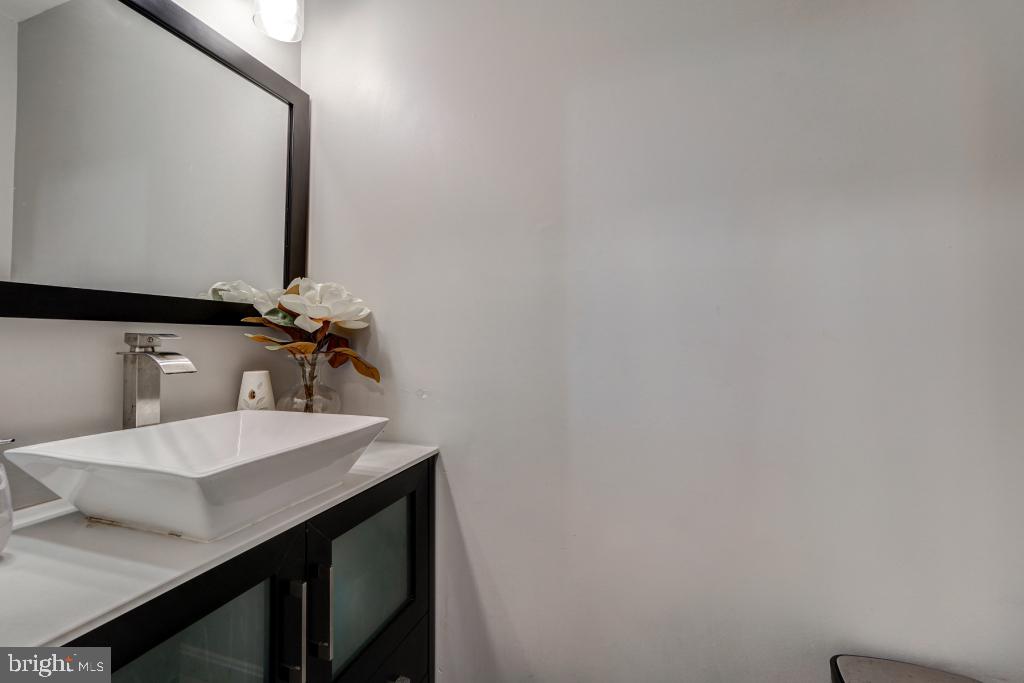 NORTHWOOD PARK VIEW - Residential Lease