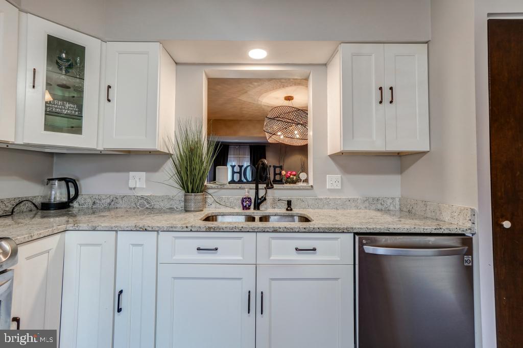 NORTHWOOD PARK VIEW - Residential Lease