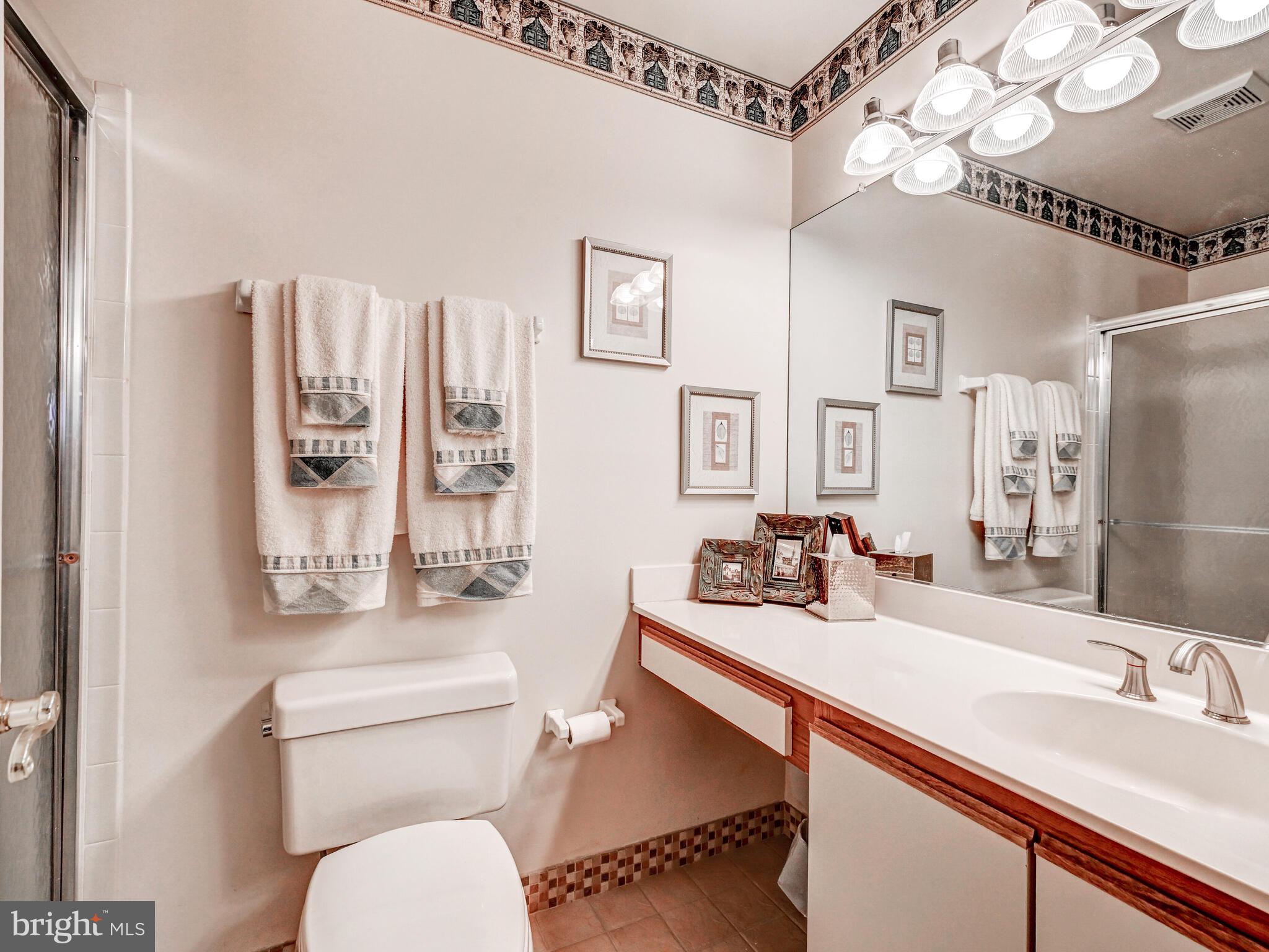 LOVETON FARMS - Residential