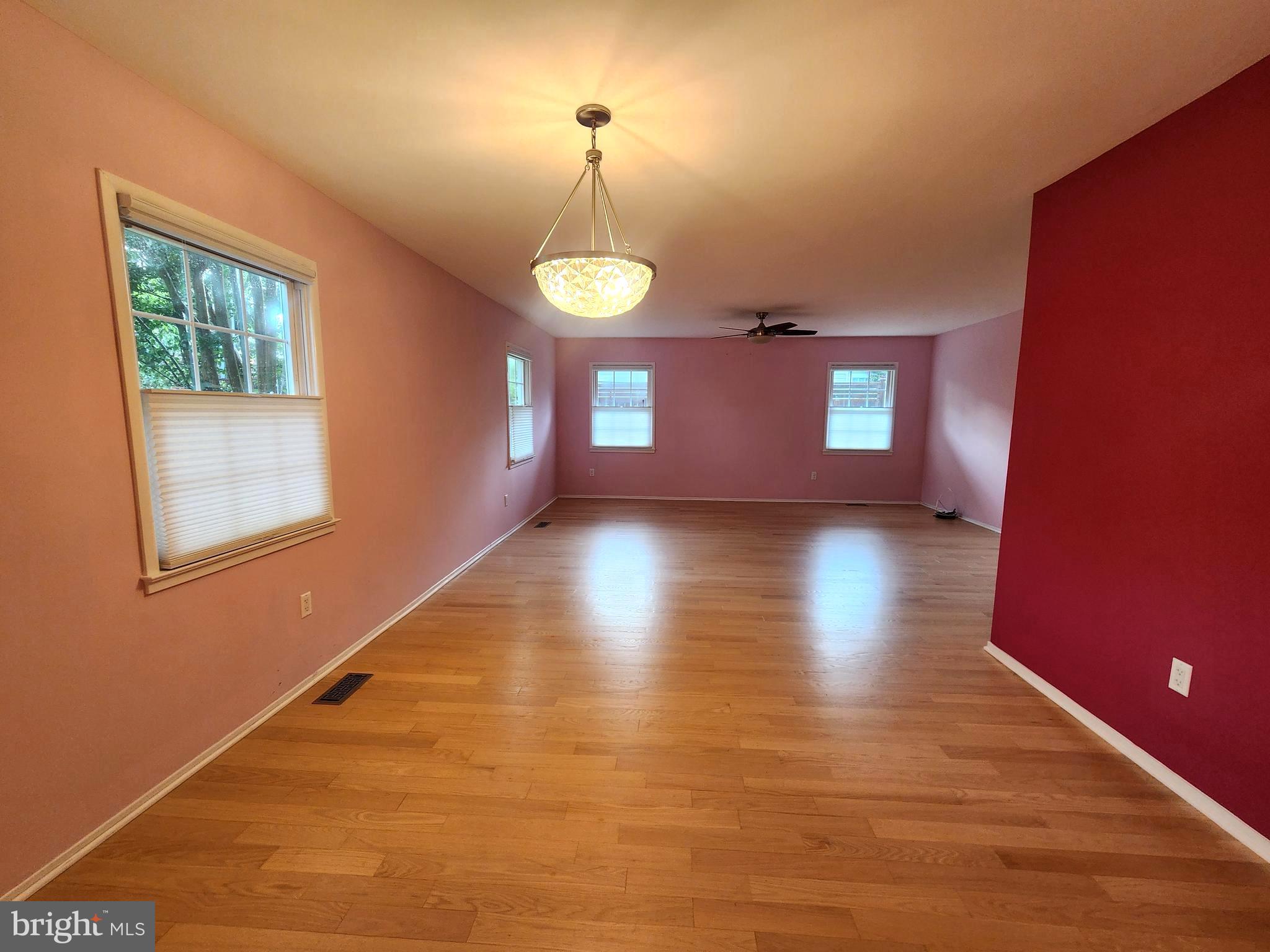 GREENBRIAR - Residential Lease