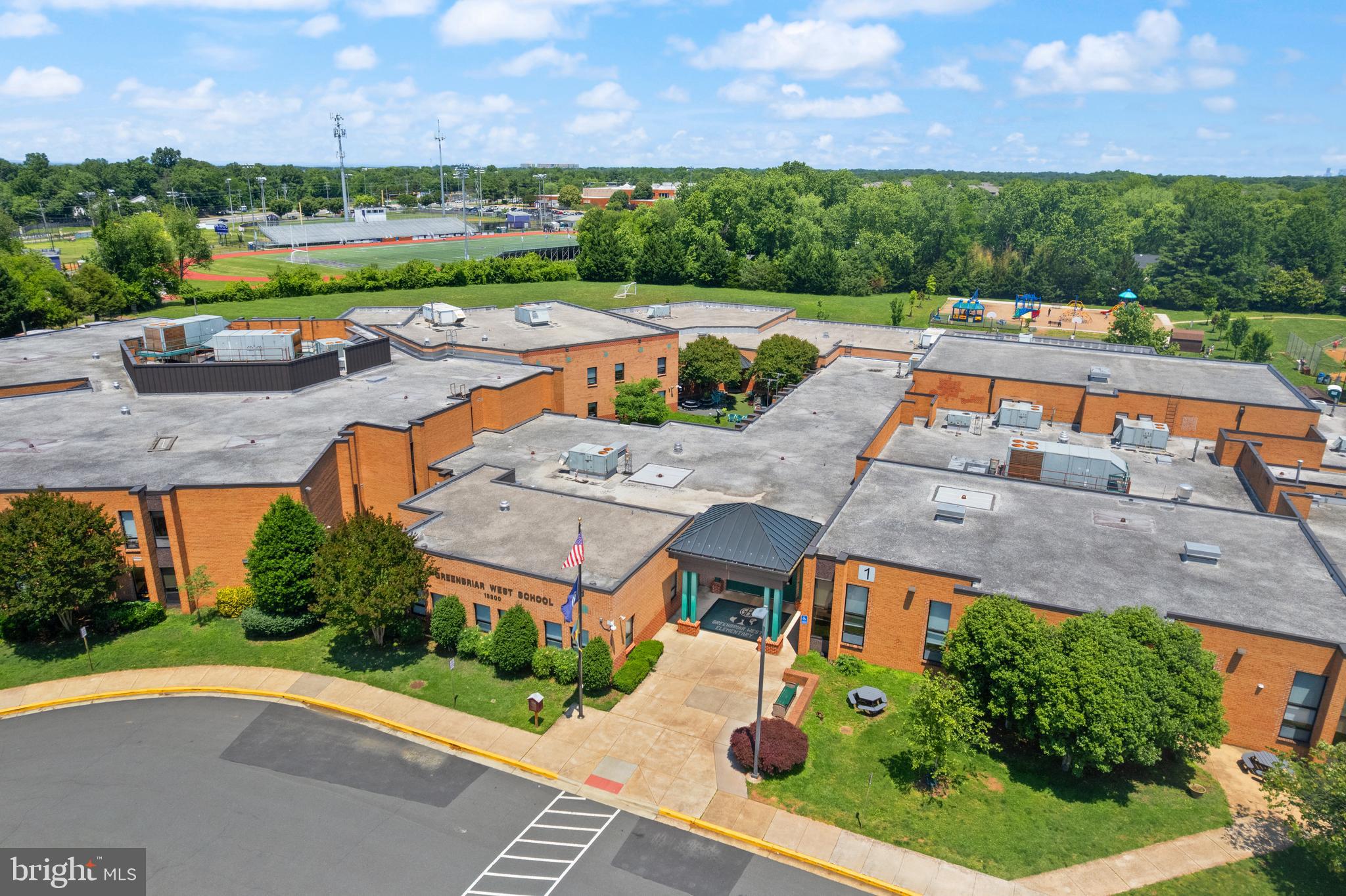 GREENBRIAR - Residential Lease