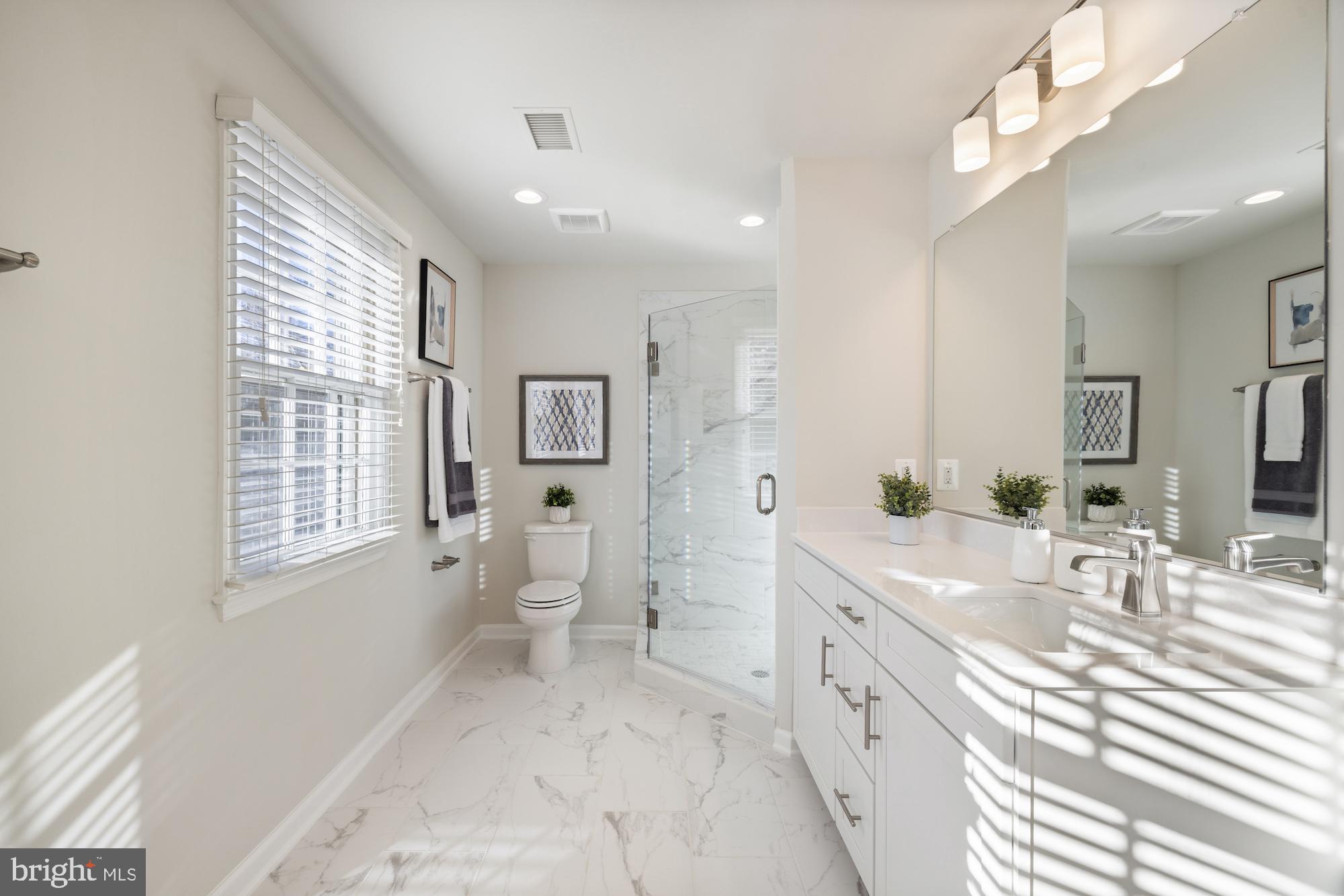 MANTUA - Residential