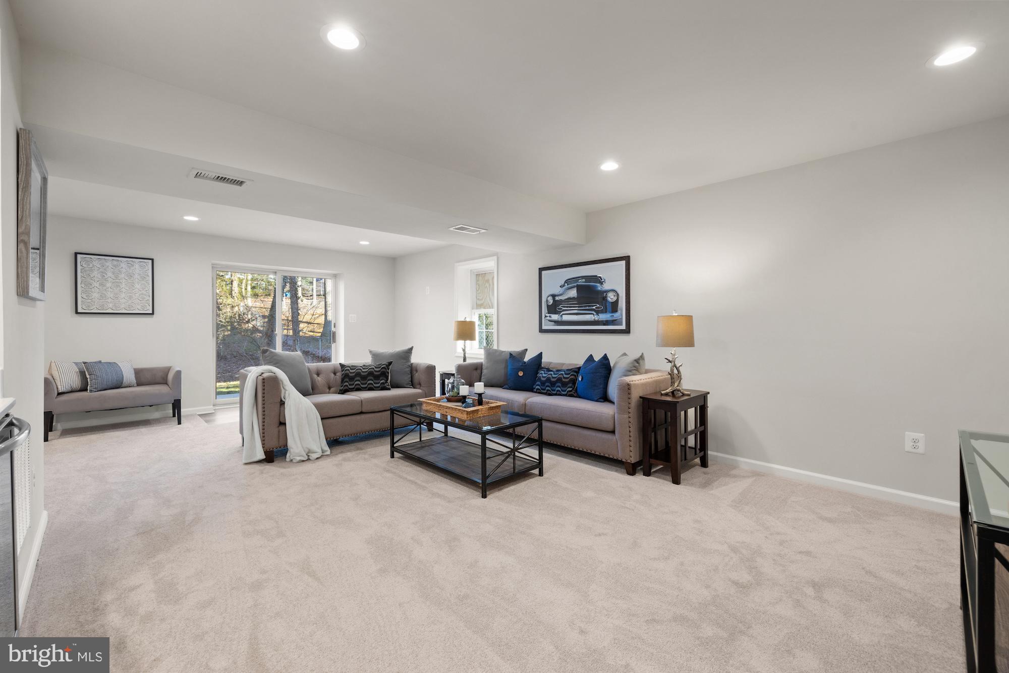 MANTUA - Residential