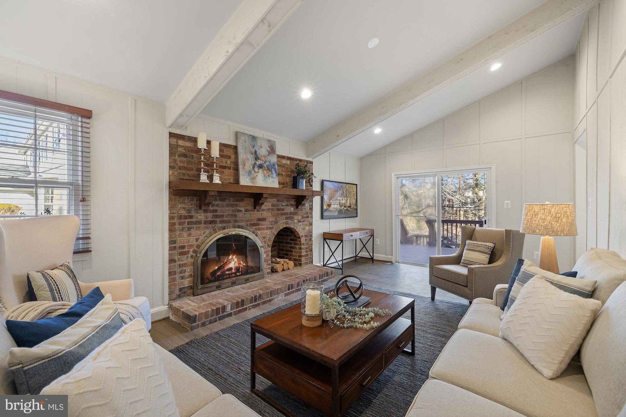 MANTUA - Residential