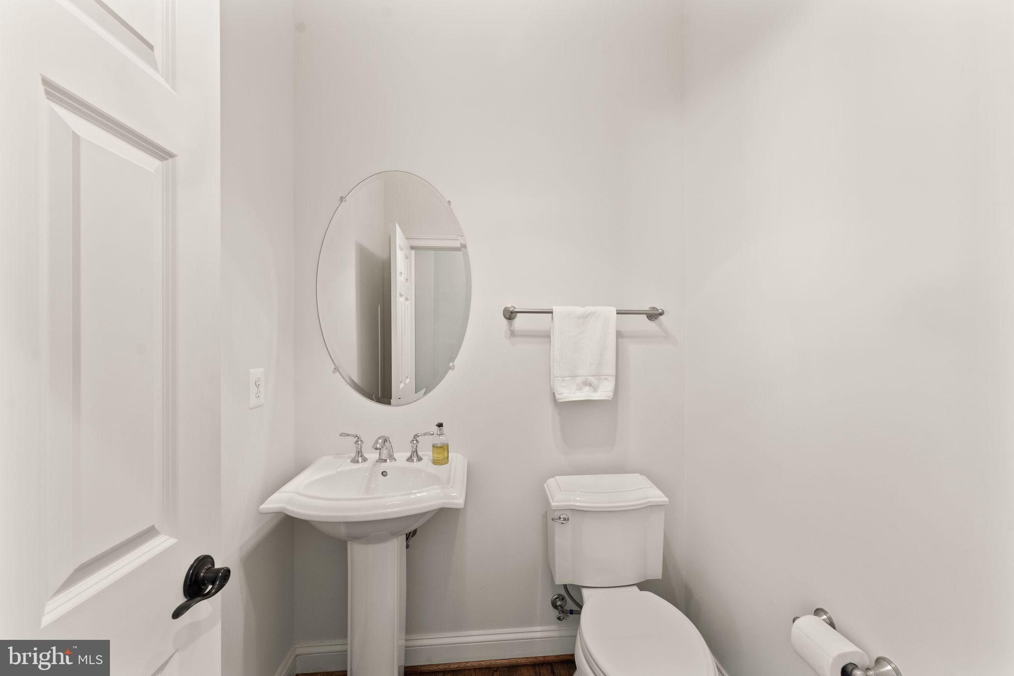 JAGUAR/YORKTOWN - Residential