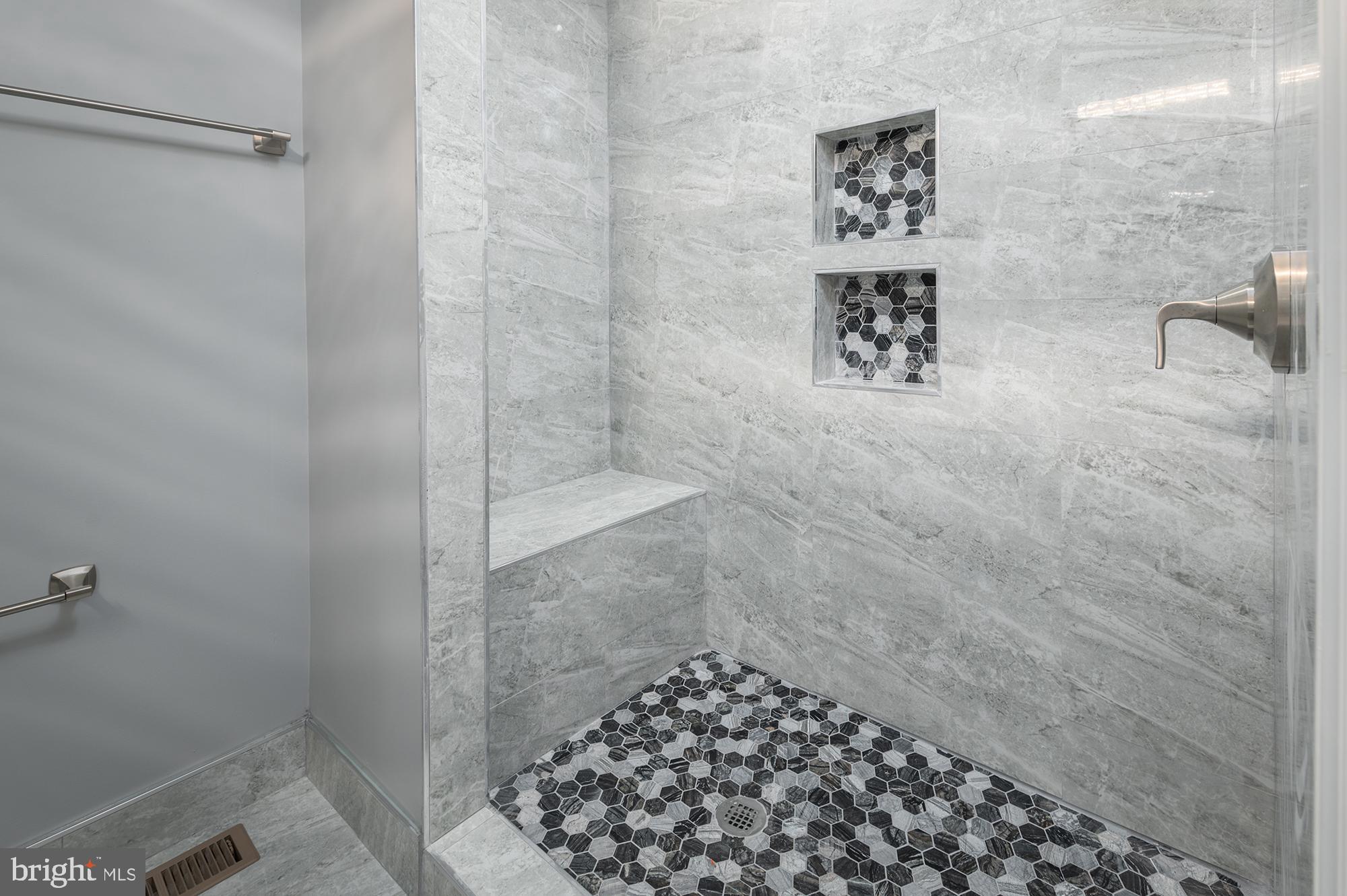 EAST BALTIMORE MIDWAY - Residential