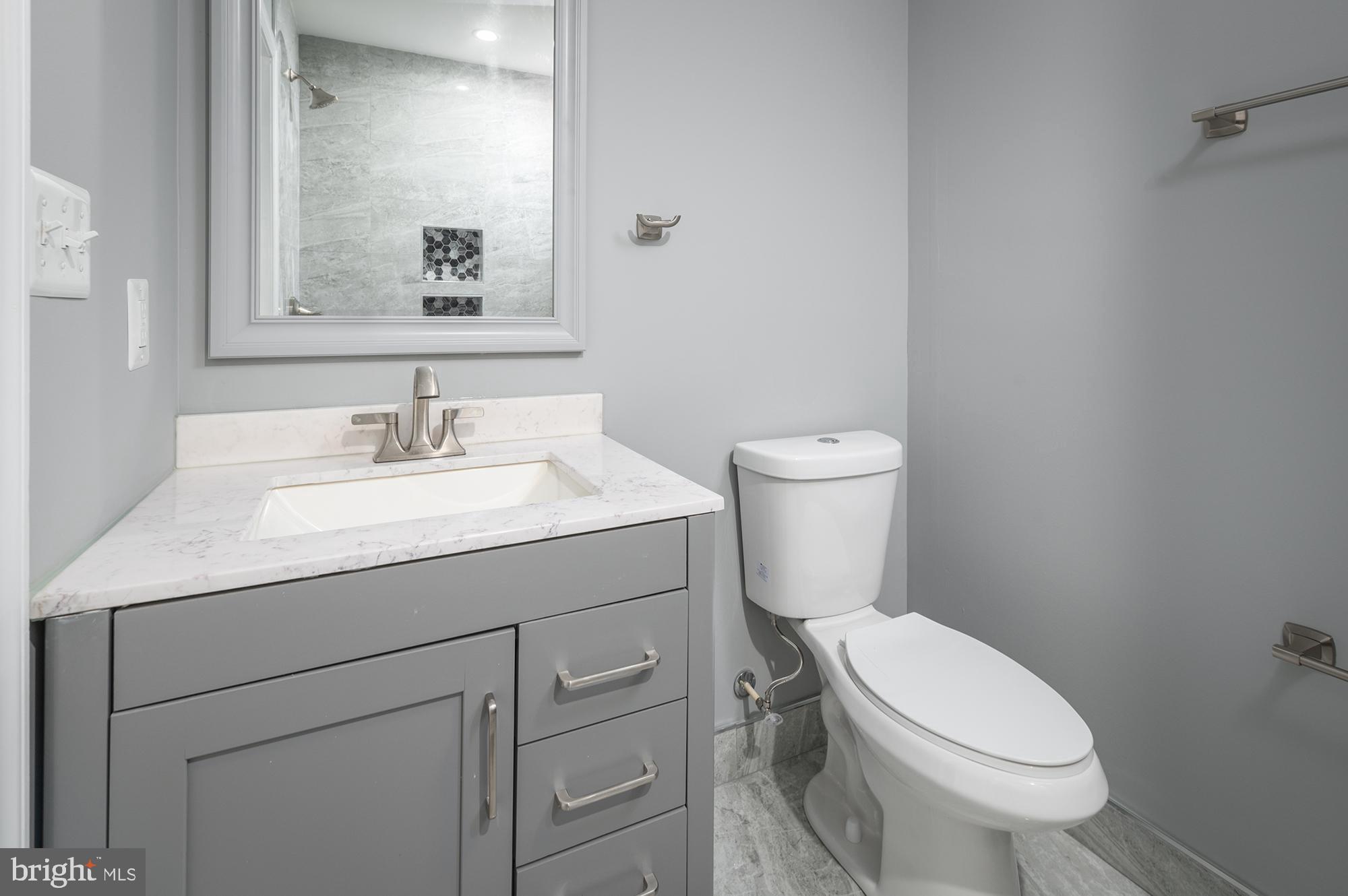 EAST BALTIMORE MIDWAY - Residential