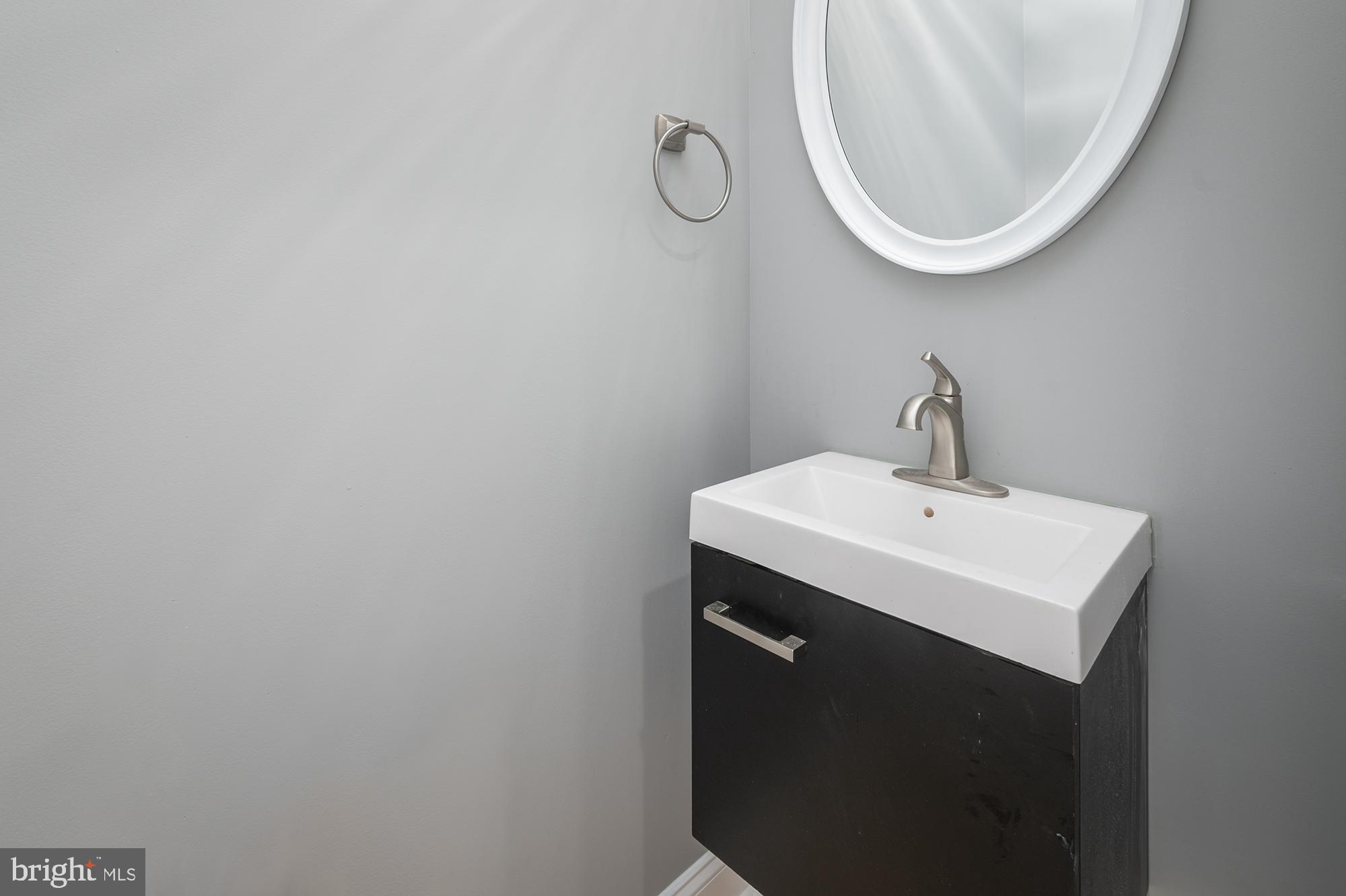 EAST BALTIMORE MIDWAY - Residential