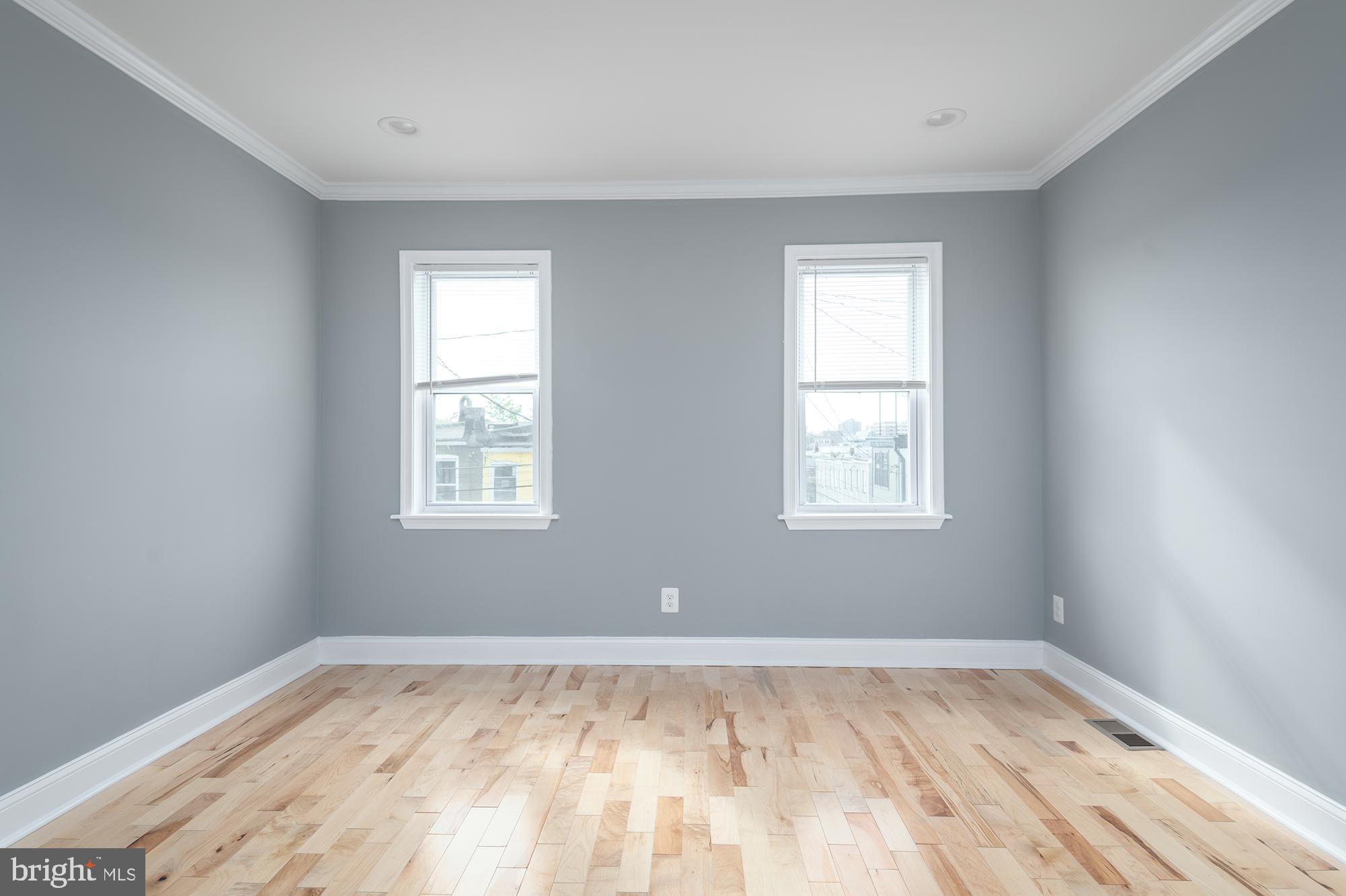 EAST BALTIMORE MIDWAY - Residential