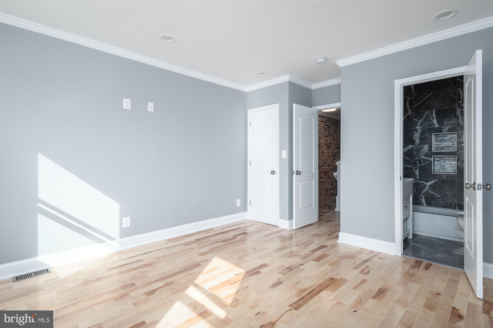 EAST BALTIMORE MIDWAY - Residential