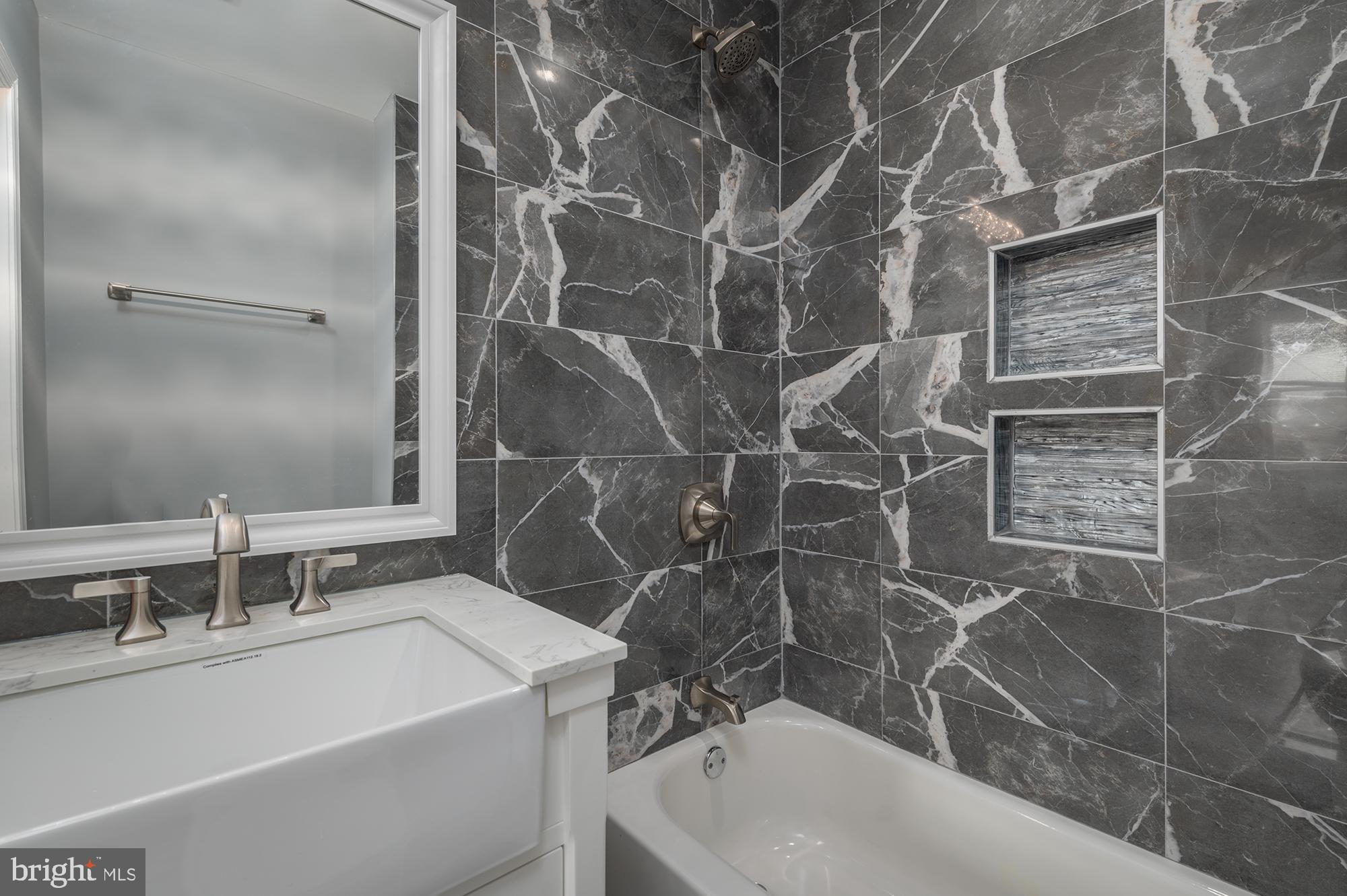 EAST BALTIMORE MIDWAY - Residential