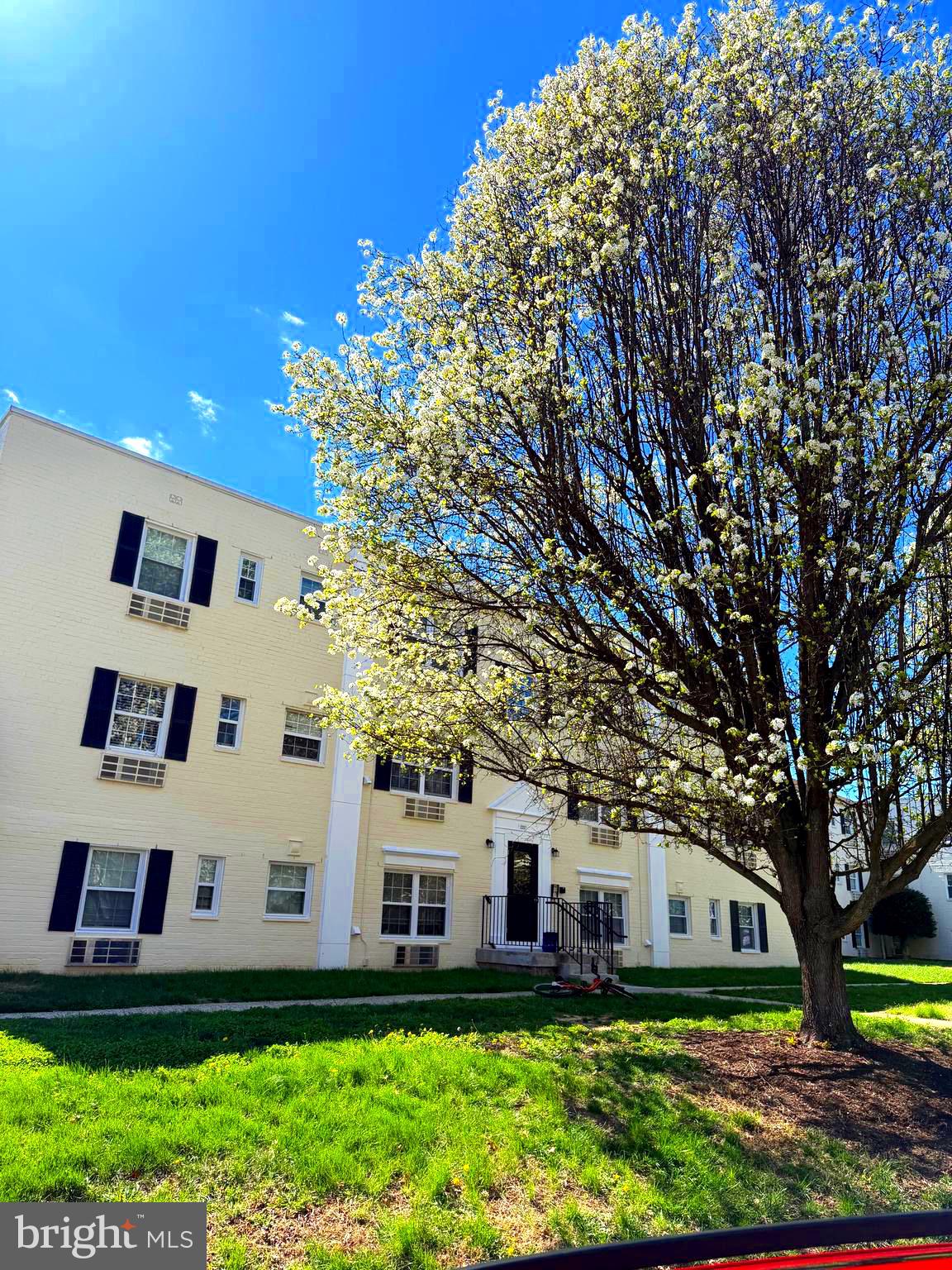 FARRINGTON PLACE - Residential