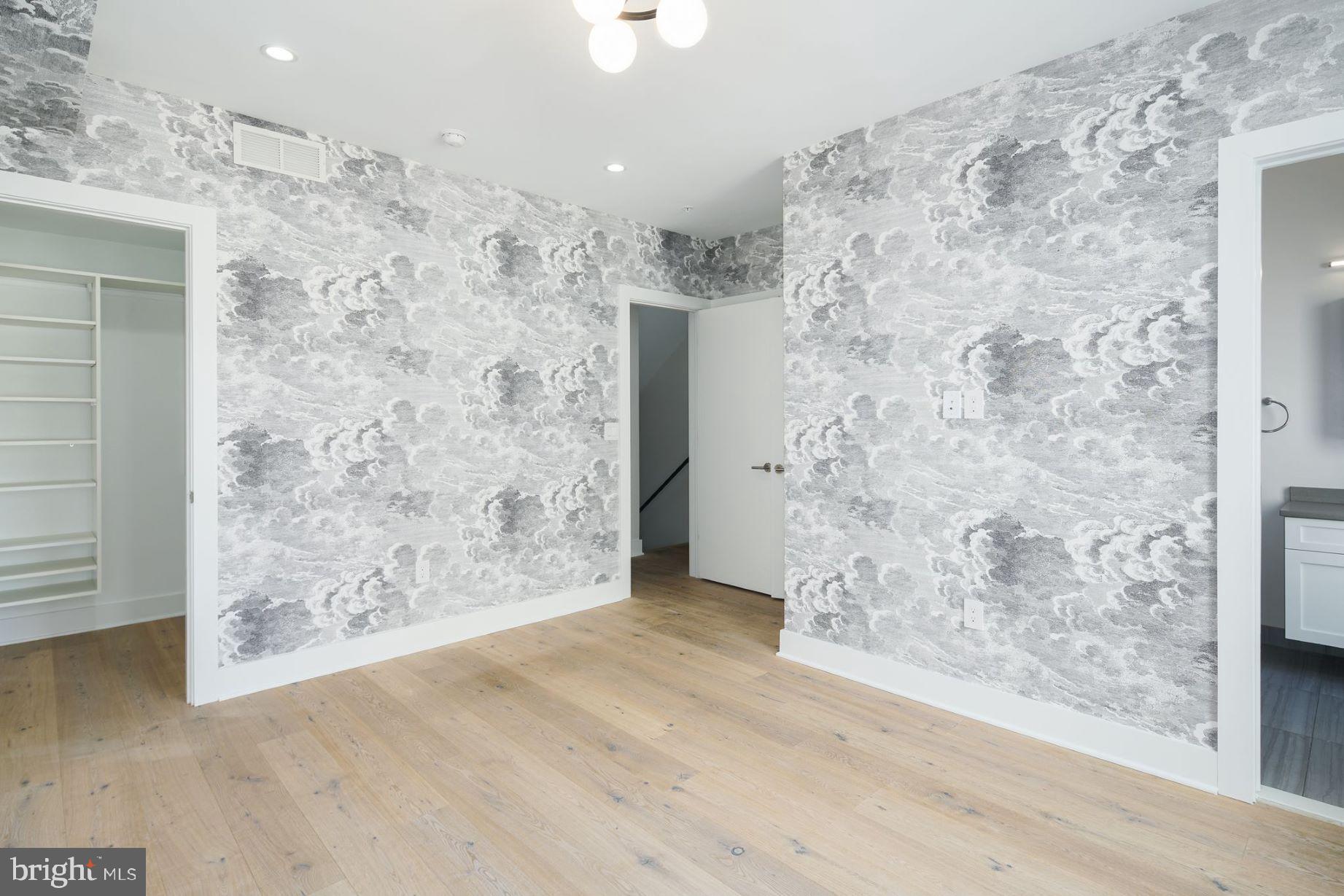 BELLA VISTA - Residential