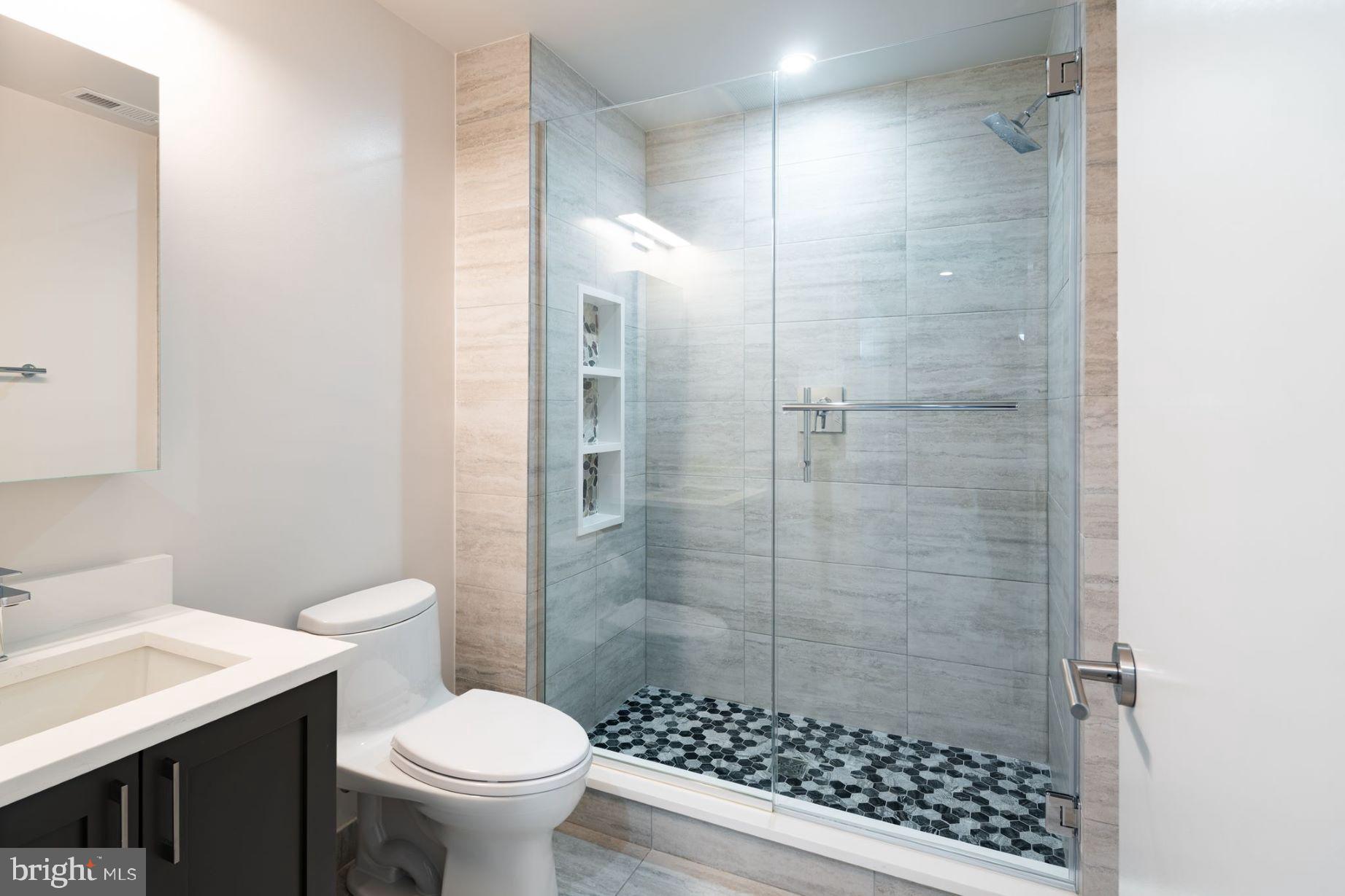 BELLA VISTA - Residential