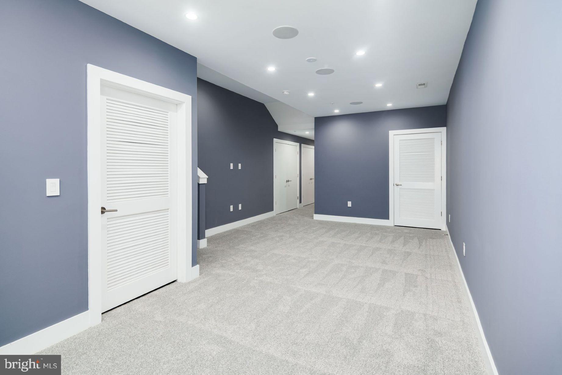 BELLA VISTA - Residential